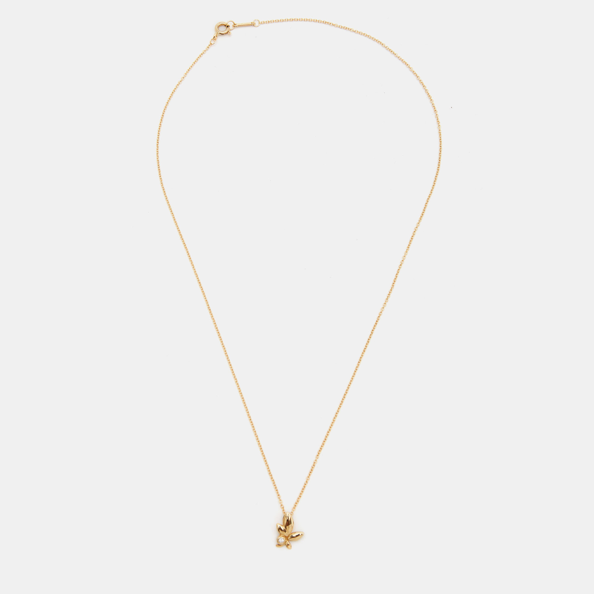 

Tiffany & Co. Paloma Picasso Olive Leaf Diamond 18k Yellow Gold Pendant Necklace