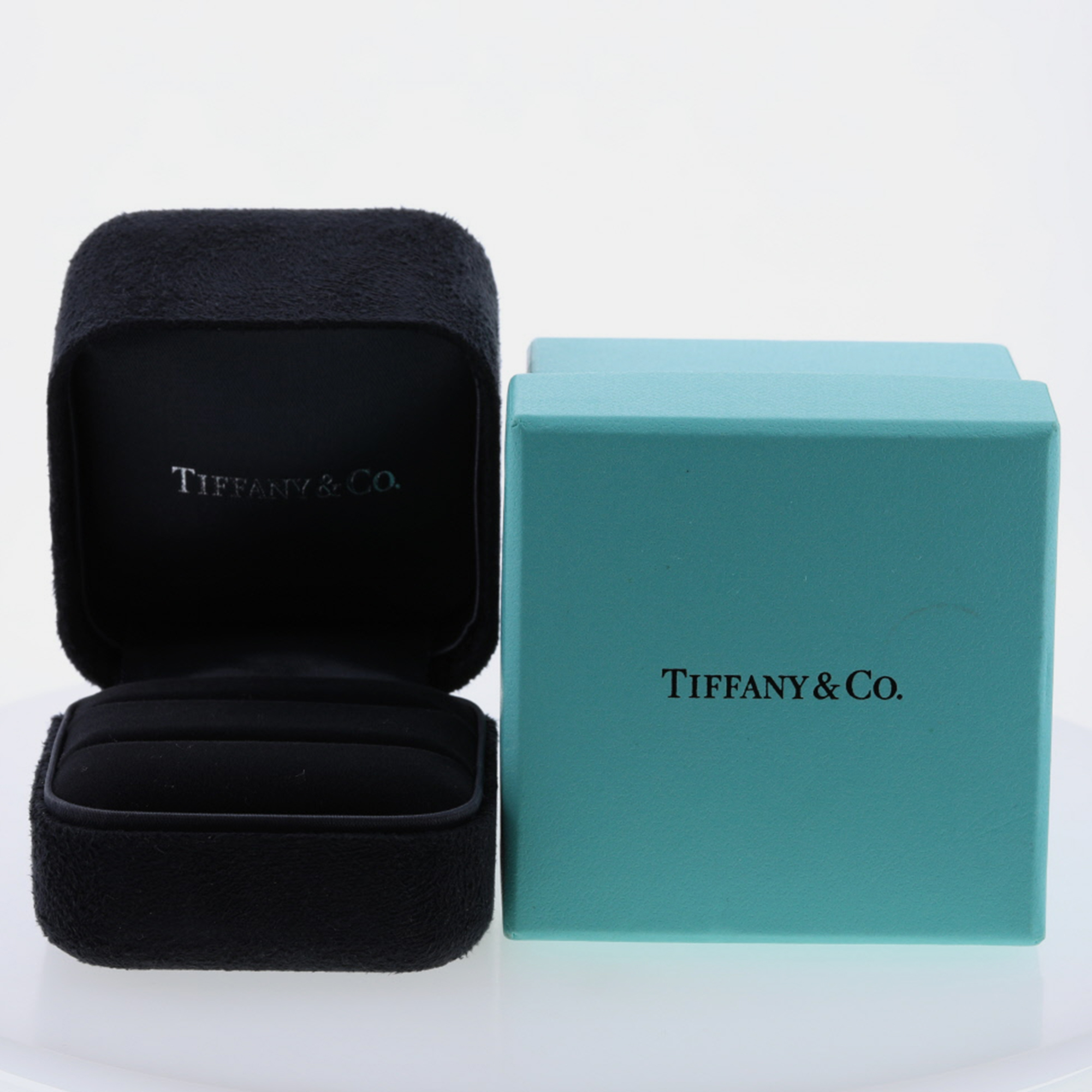 Tiffany & Co. Essential Band 18K Yellow Gold Platinum Ring EU 51.5