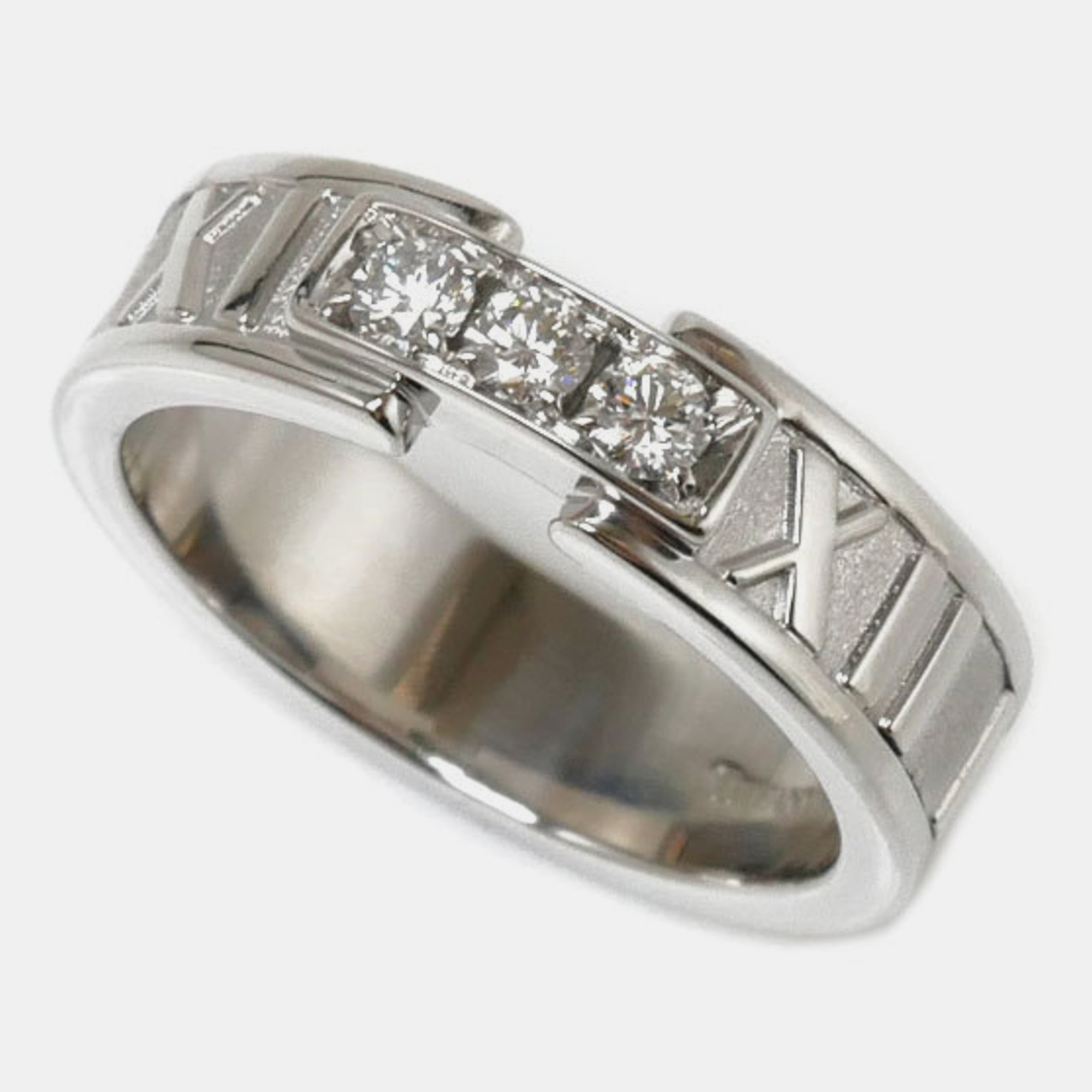 

Tiffany & Co. 18K White Gold 0.13 CT Diamond Atlas Ring EU 52