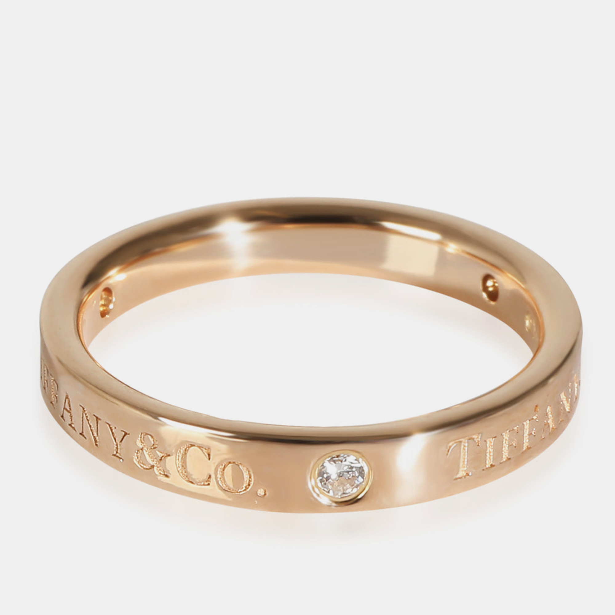 Tiffany & co. 18k rose gold 0.07 ctw 3 mm band ring eu 52