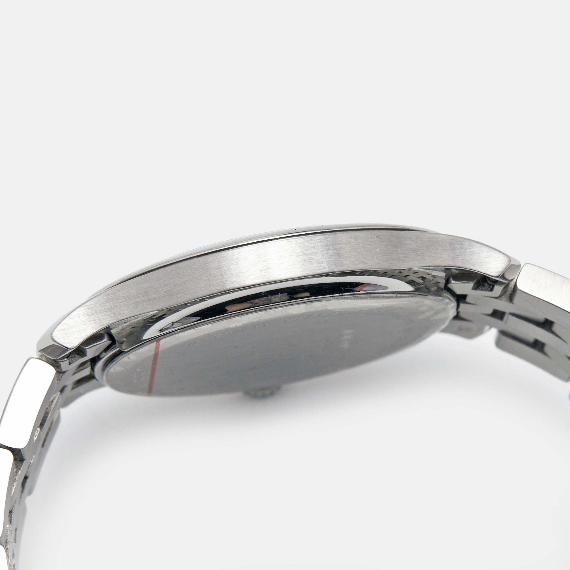 Tissot Silver Stainless Steel Tradition T063.210.11.037.00 Women's Wristwatch 33 Mm