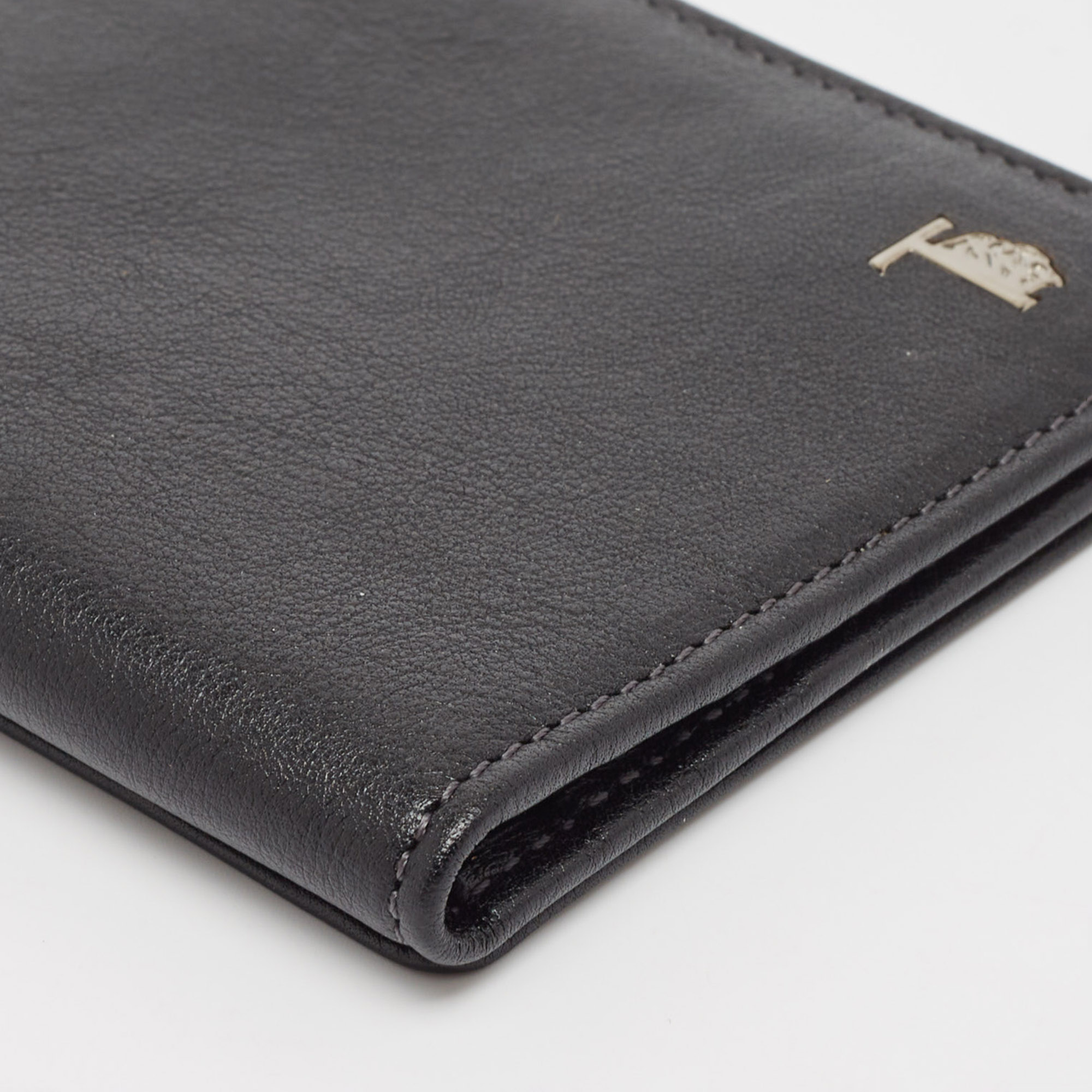 Tod's Black Leather Money Bifold Wallet