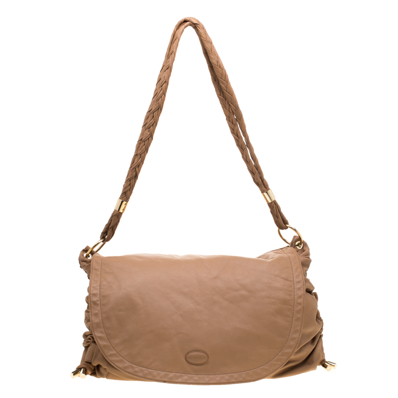 Image of Tod's Camel Leather Softy Grande Goa Messenger Bag