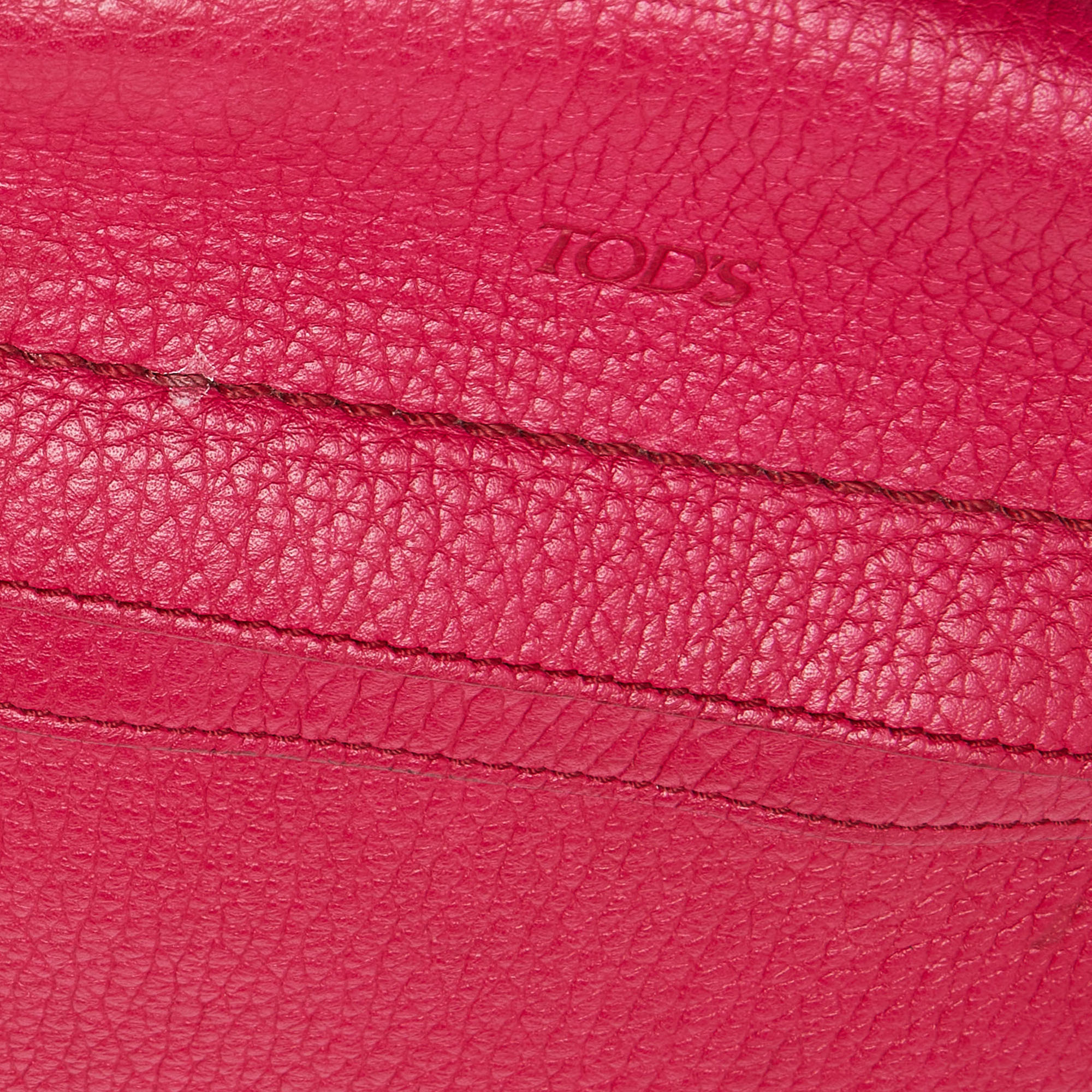 Tod’s Fuchsia Leather Wave Top Handle Bag