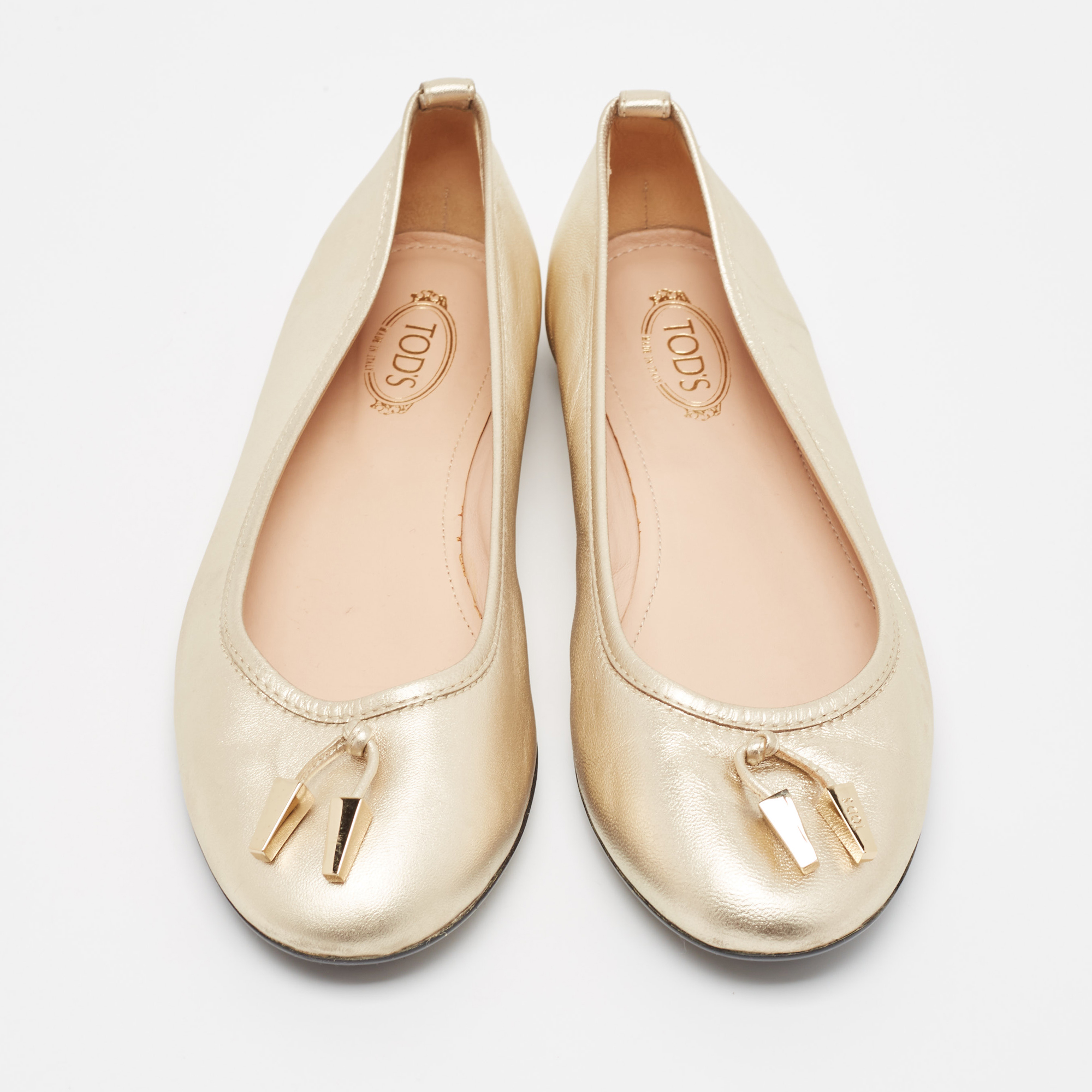 Tod's Metallic Gold Leather Ballet Flats Size 37