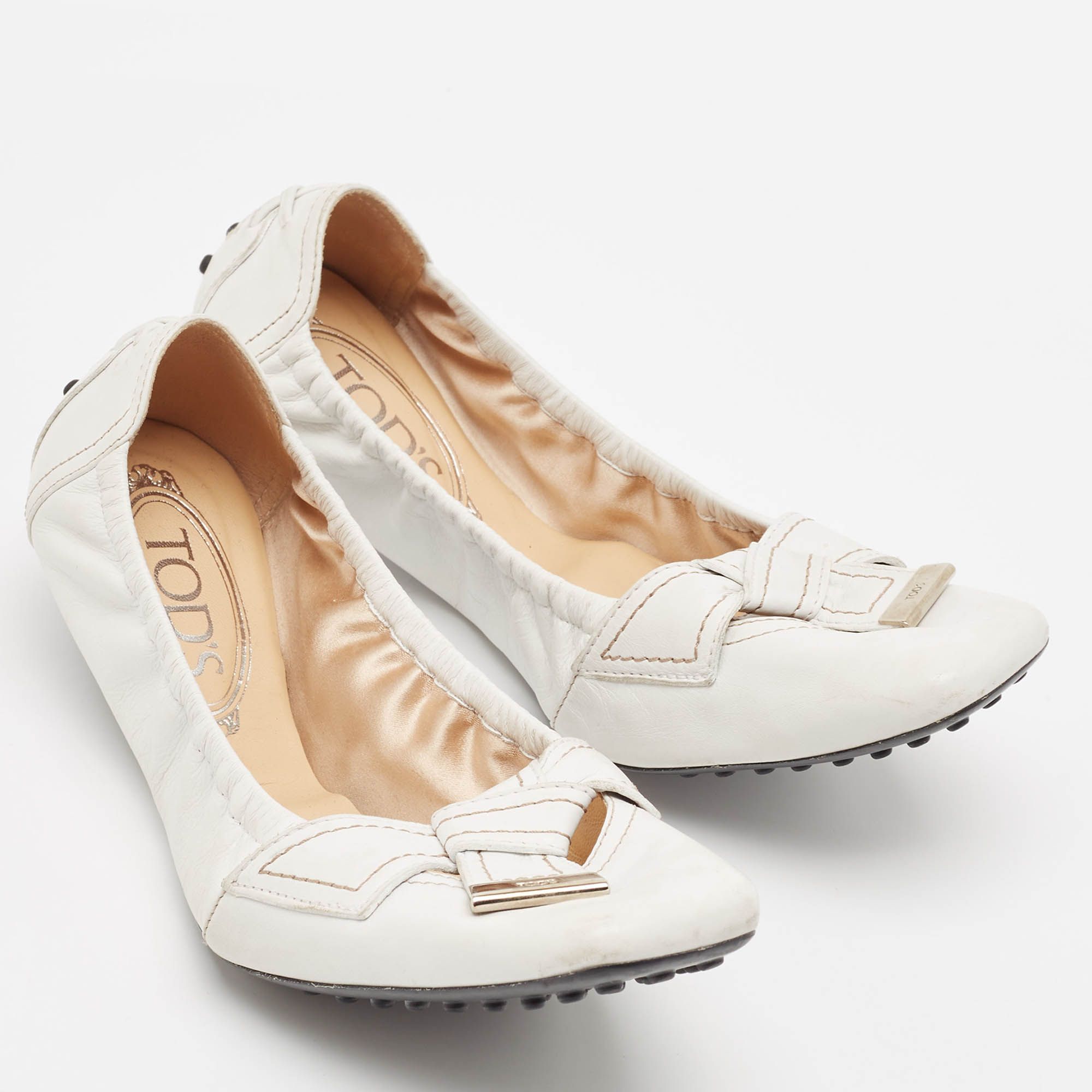 Tod's White Leather Scrunch Ballet Flats Size 39.5