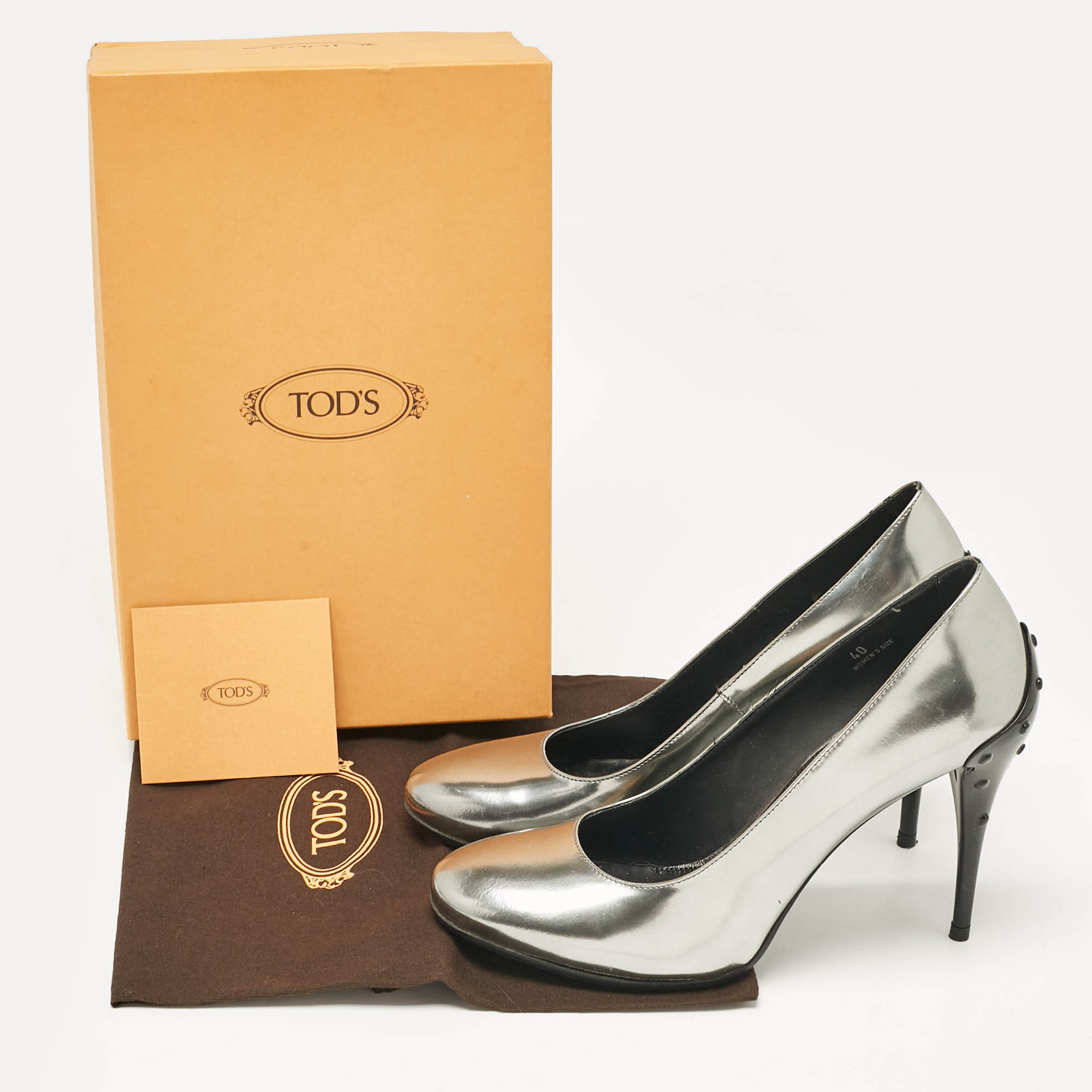 Tod's Grey Patent Leather Pumps Size 40