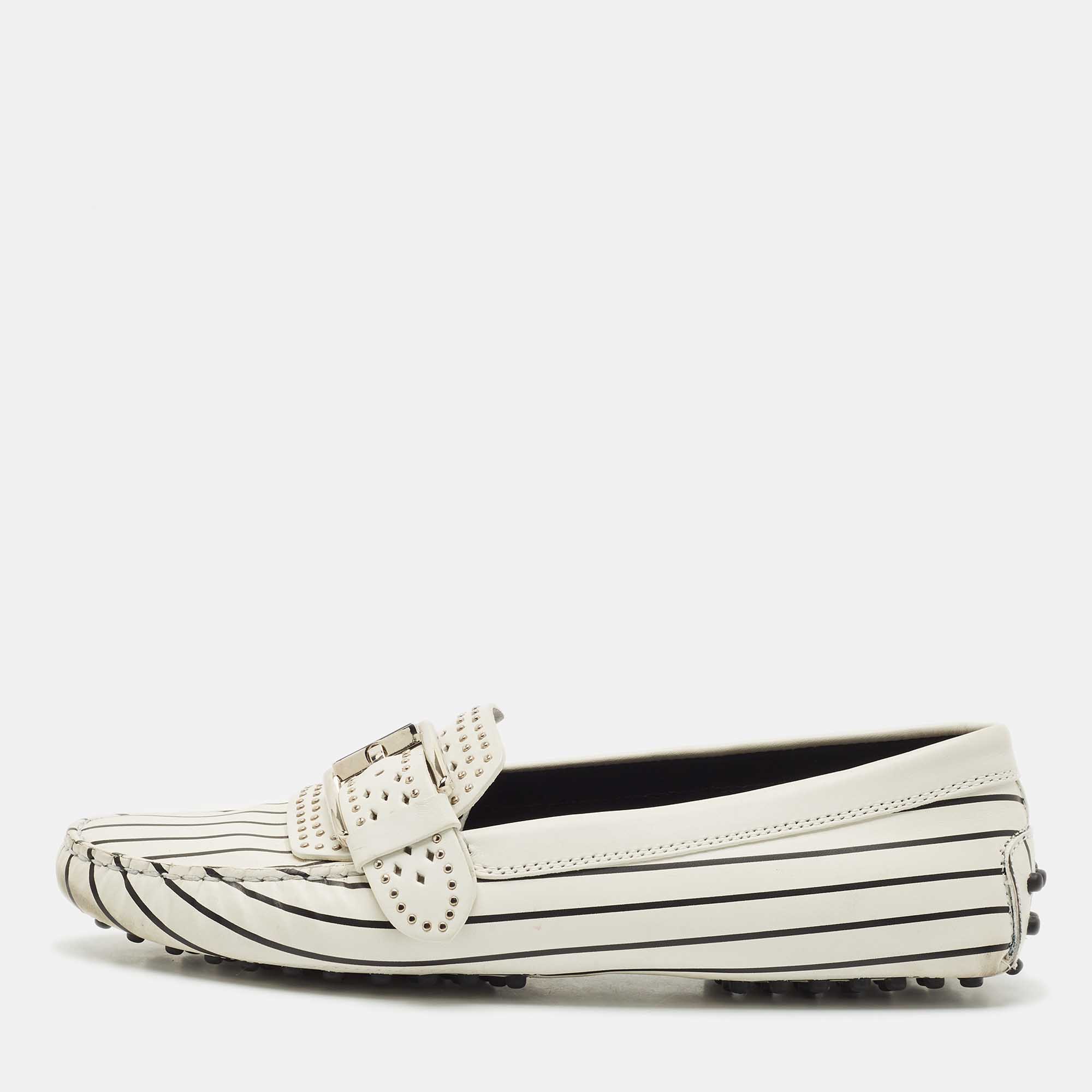 Tod's White/Black Stripe Print Leather Studded Buckle Slip On Loafers Size
Tod's White/Black Stripe Print Leather Studded Buckle Slip On Loafers Size