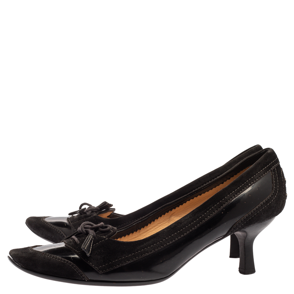 Tod's Black Suede And Leather Lace Toe Pumps Size 40