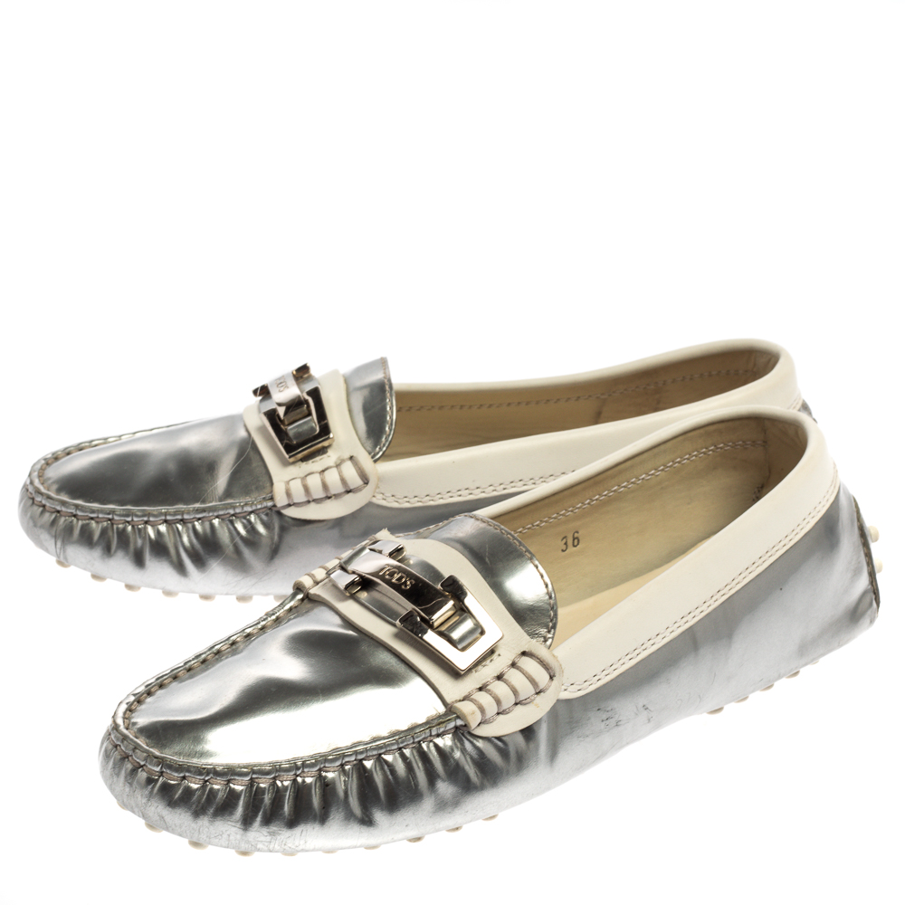 Tod's Silver/White Patent And Leather Logo Buckle Loafers Size 36