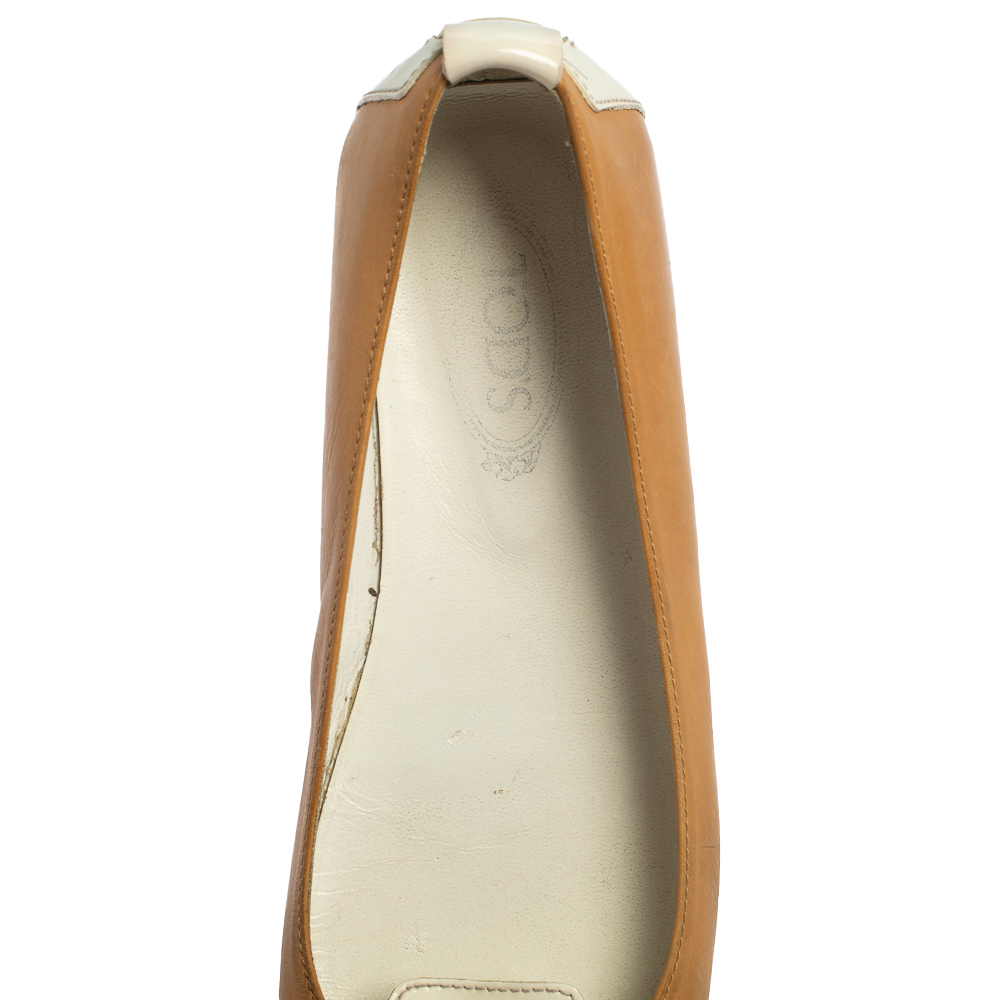 Tod's White/Brown Patent And Leather Ballet Flats Size 36