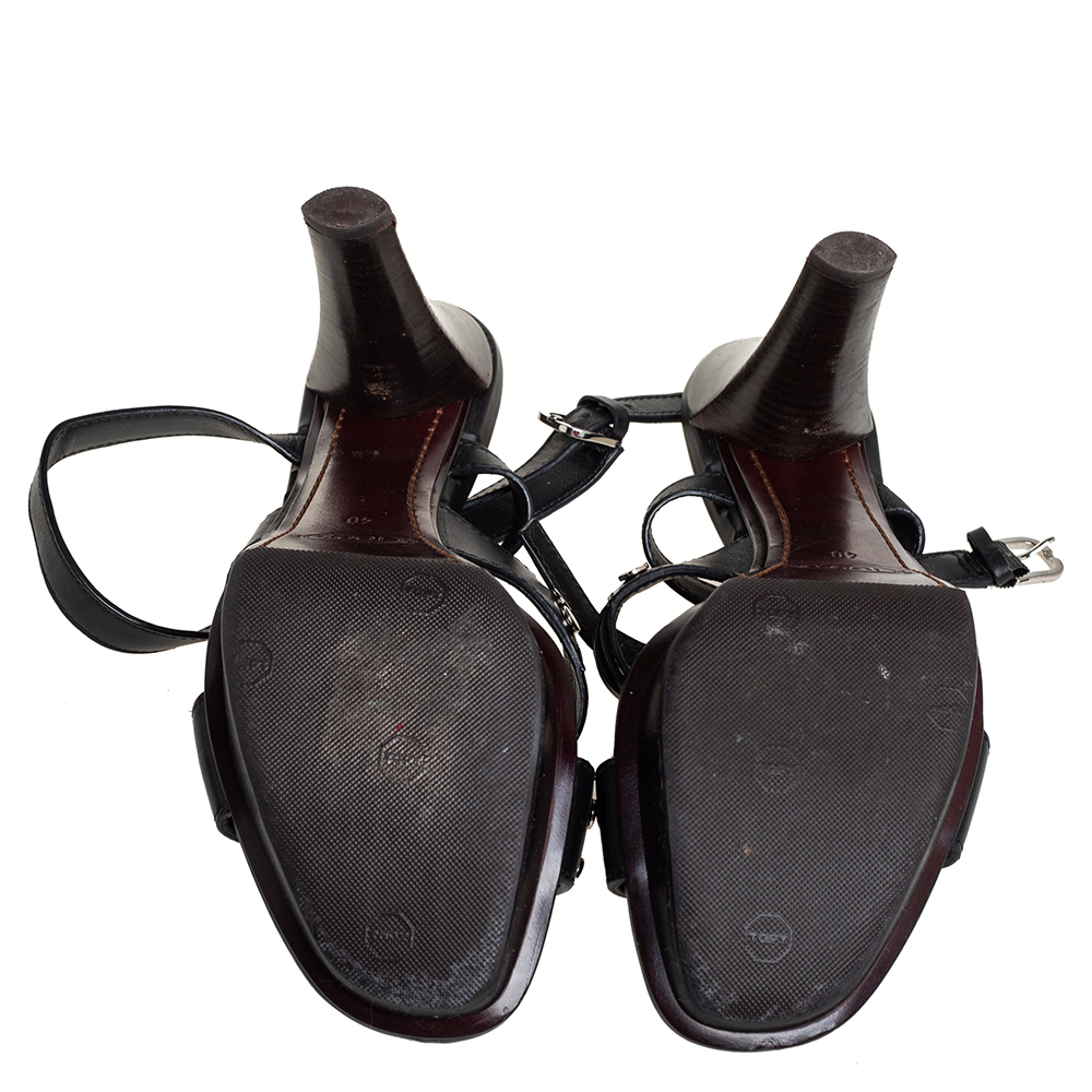 Tod's Black Leather Crisscross Strap Sandals Size 40