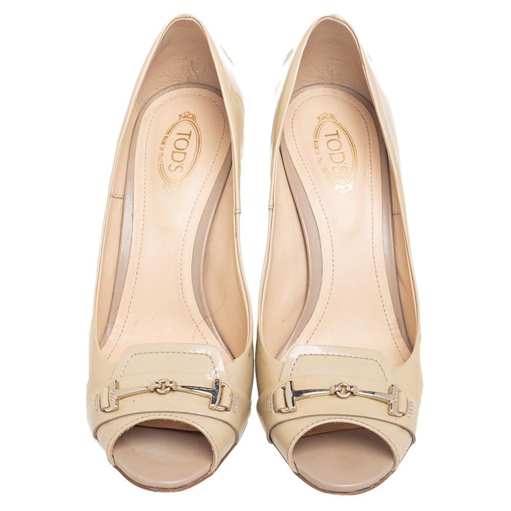Tod's Beige Patent Leather Horsebit Open Toe Loafer Pumps Size 38
