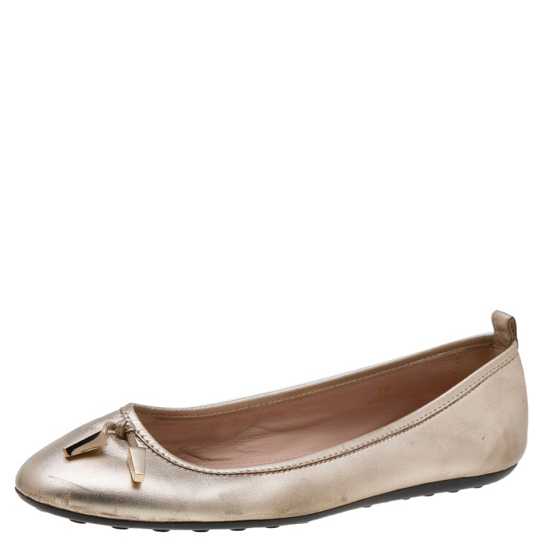 Tod's Gold Leather Tassel Ballet Flats Size 38
