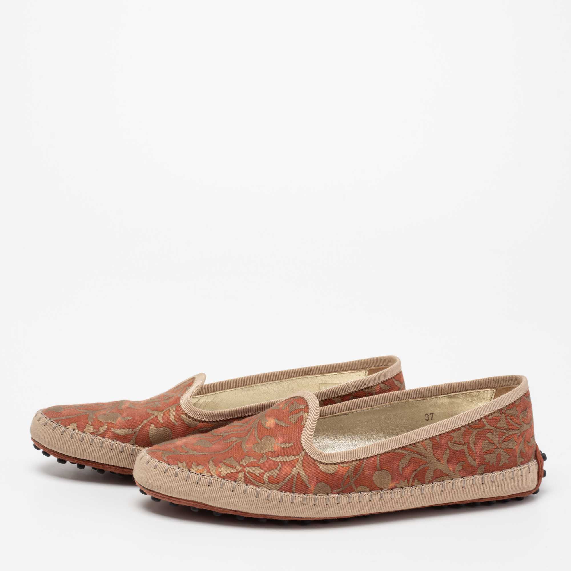 

Tod's Orange Floral Printed Canvas Gommino Smoking Slippers Size, Brown