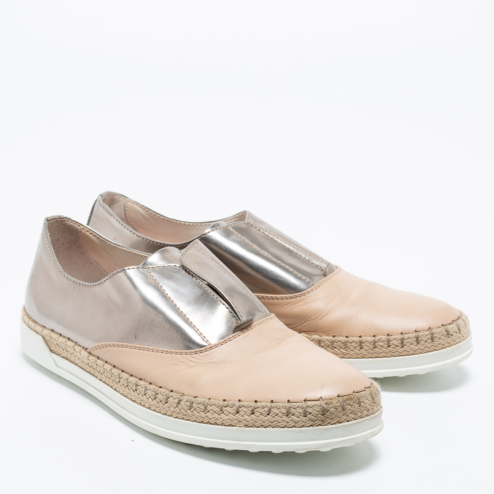 Tod's Silver And Beige Patent And  Leather Francesina Slip On Espadrille Sneakers Size 35.5