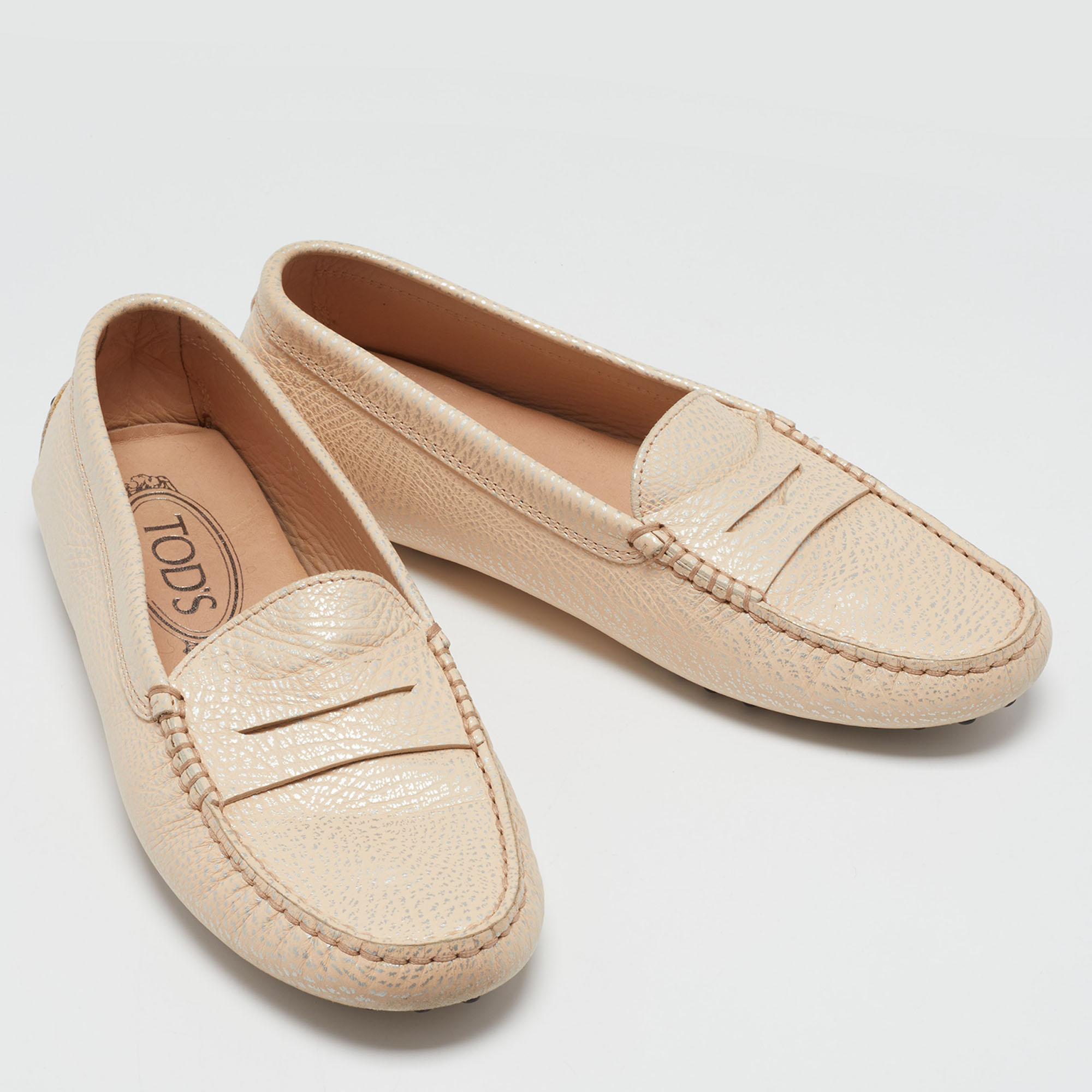 Tod's Beige Leather Penny Loafers Size 35.5