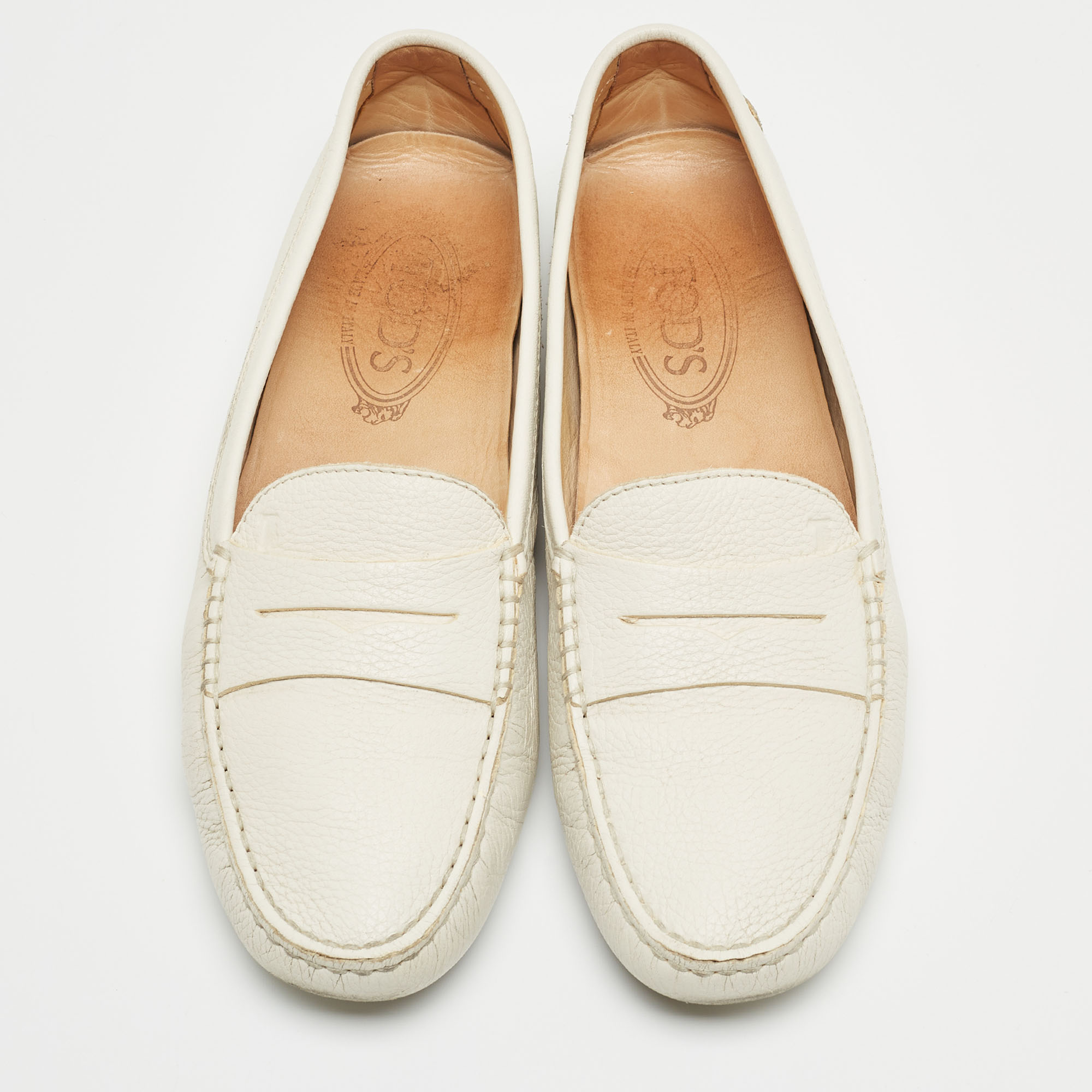 Tod's Cream Leather Gommino Slip On Loafers Size 39