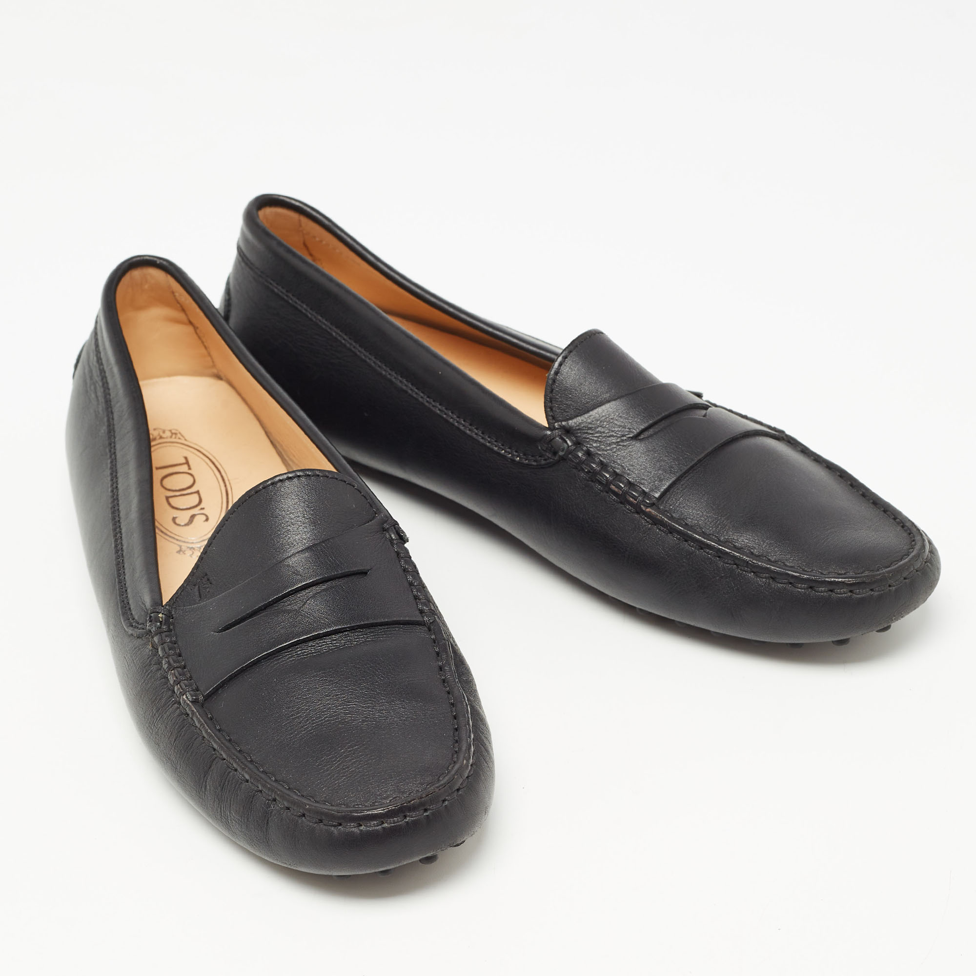 Tod's Black Leather Slip On Loafers Size 39