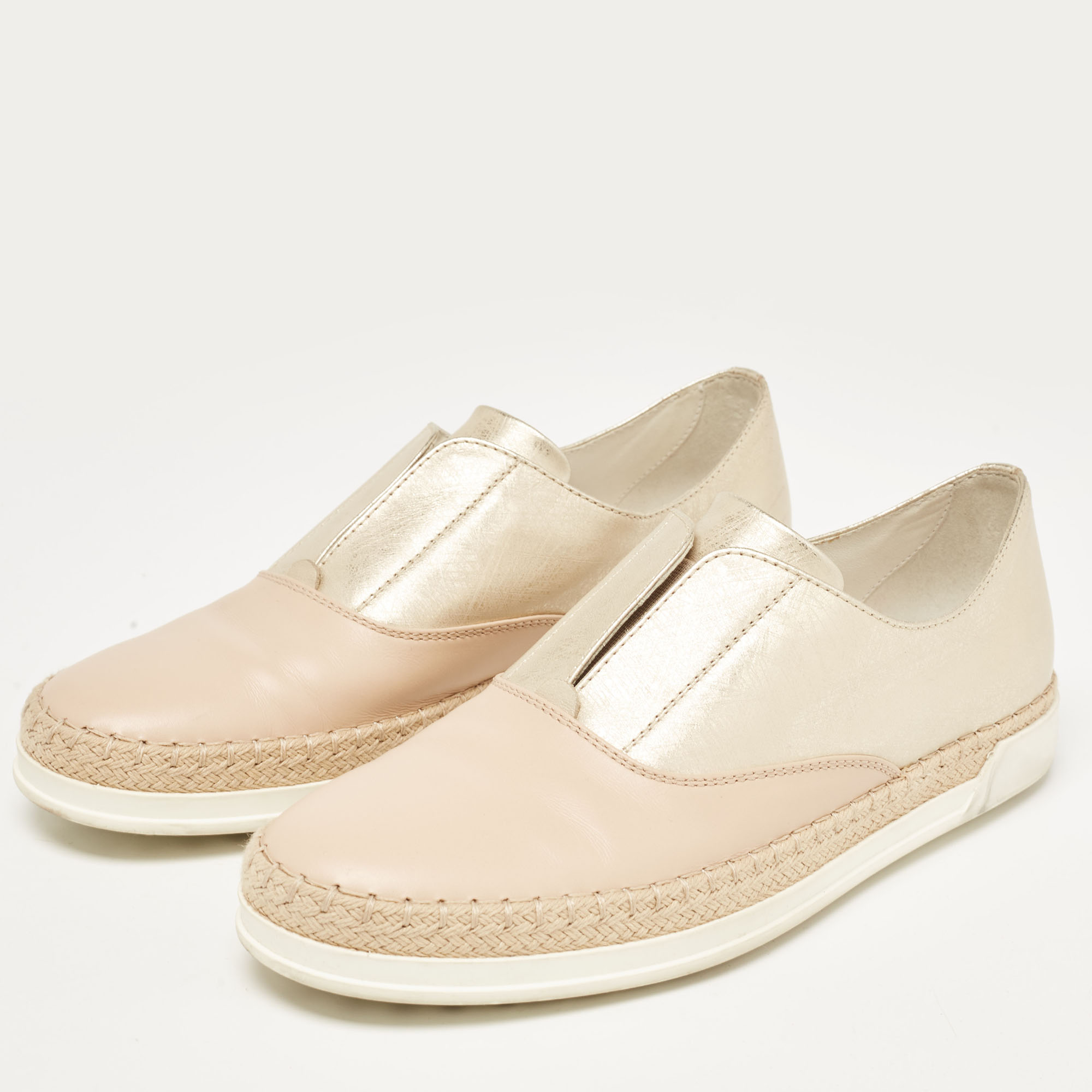 Tod's Beige/Gold Leather Espadrille Flat Size 36