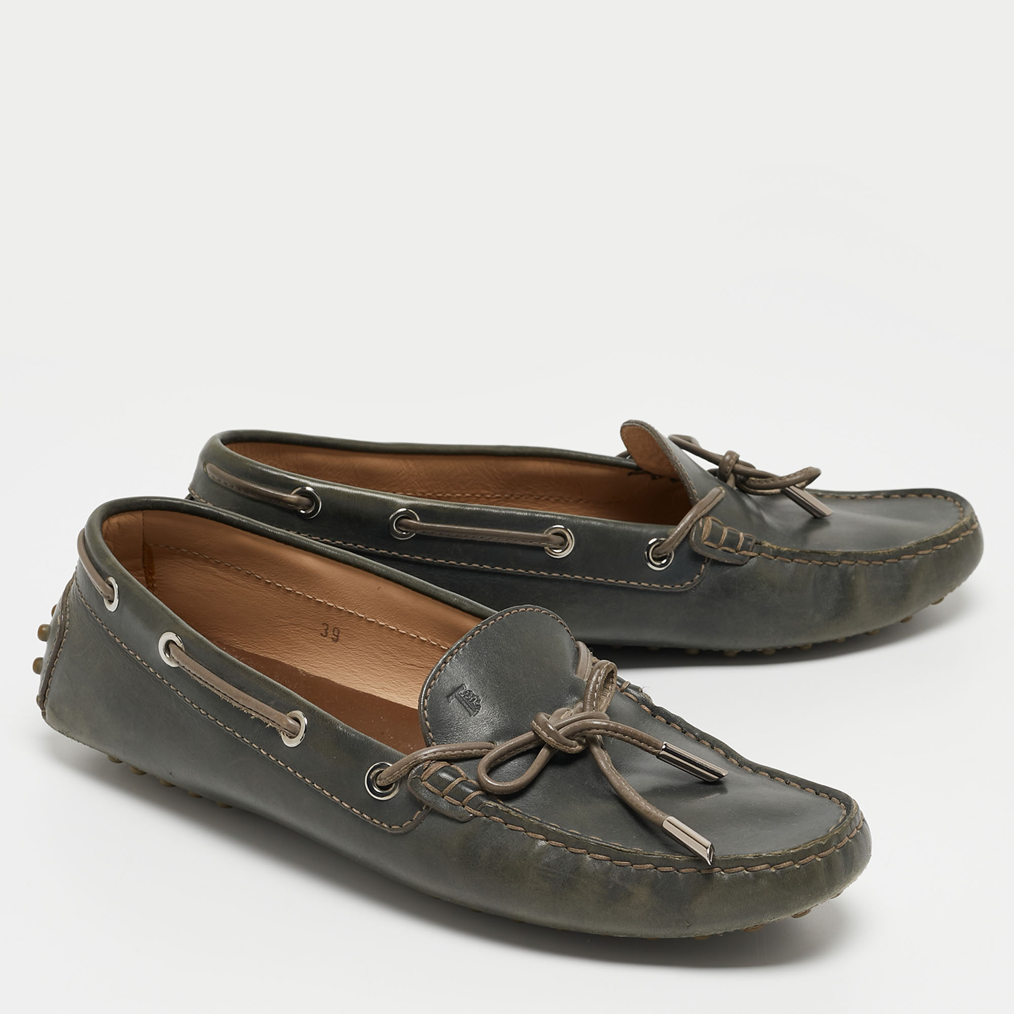 Tod's Grey Leather  Slip On Loafers Size 39