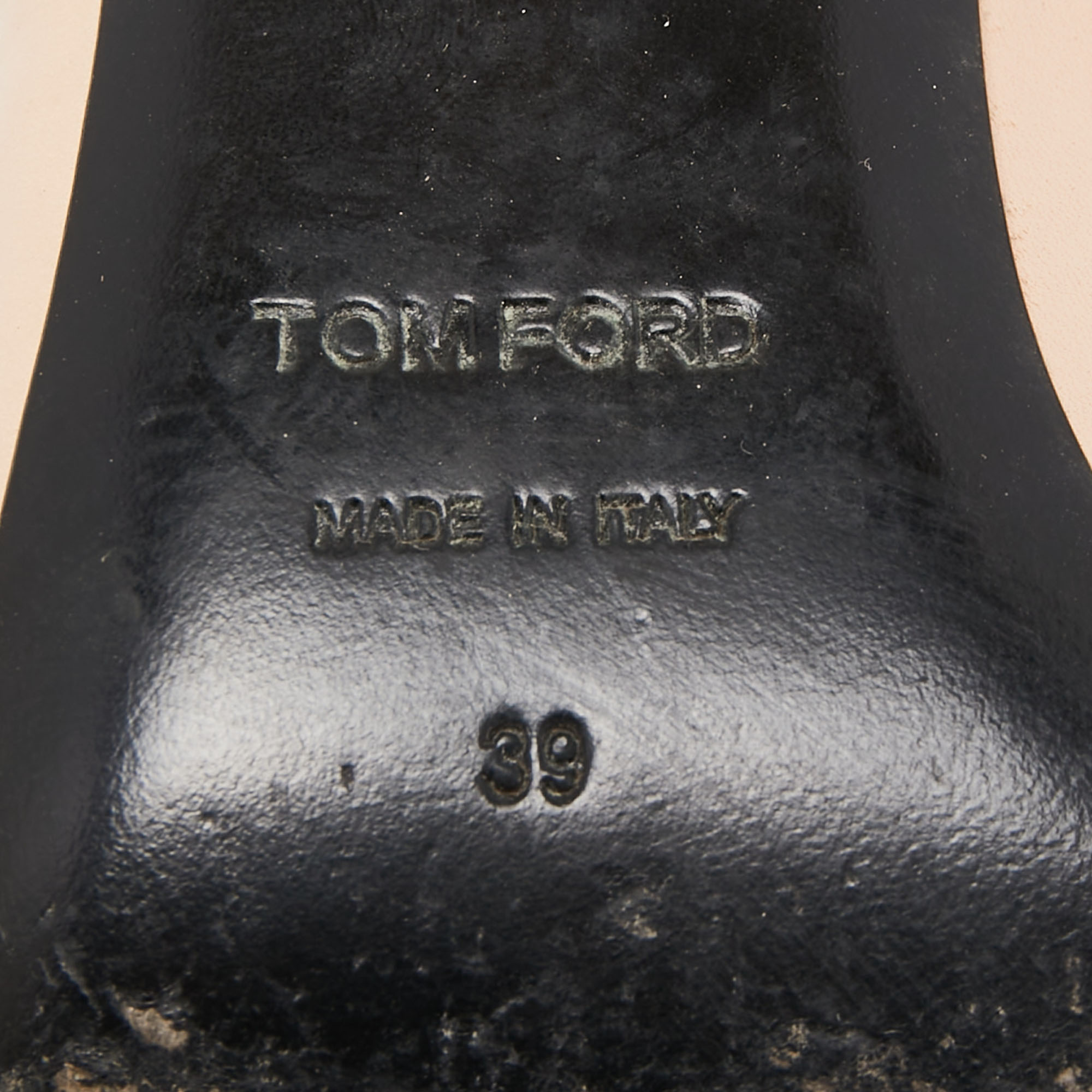 Tom Ford Beige Leather Padlock Pumps Size 39