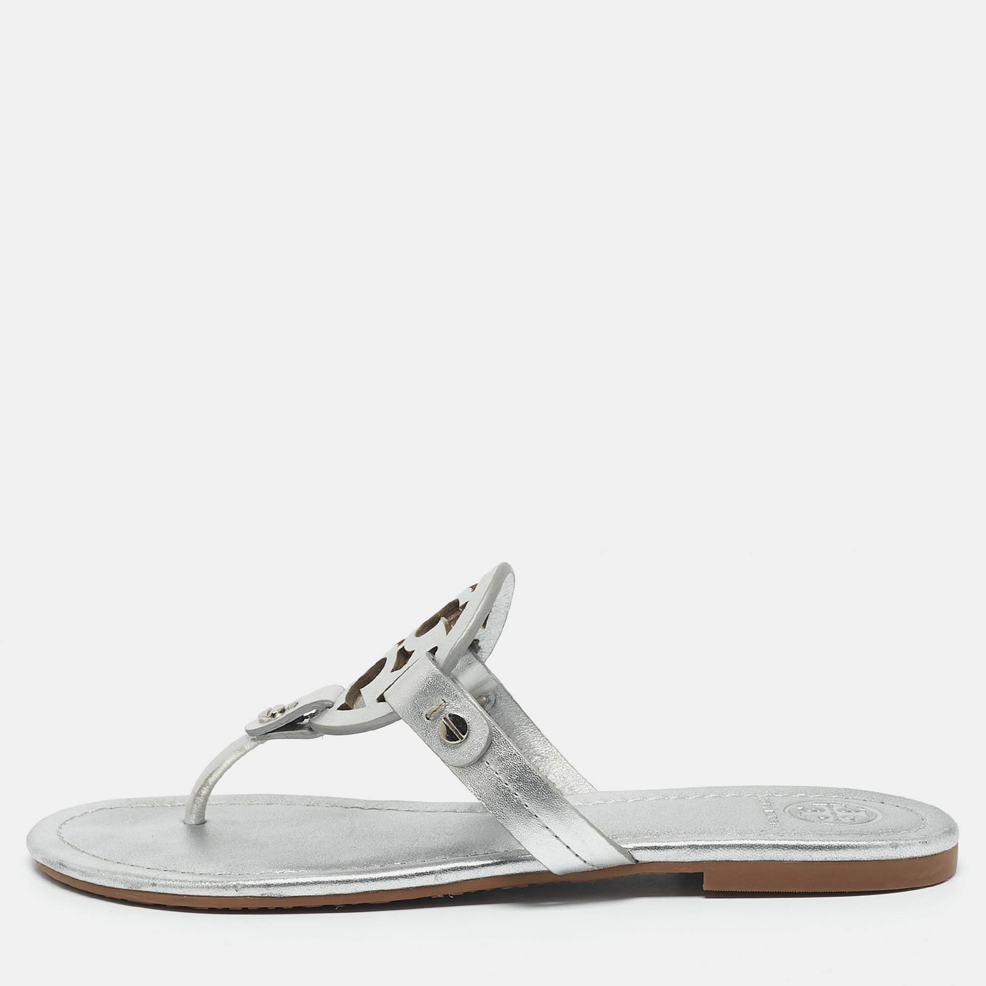 Tory Burch Metallic Silver Leather Miller Flat Thong Sandals Size 37.5
Tory Burch Metallic Silver Leather Miller Flat Thong Sandals Size 37.5