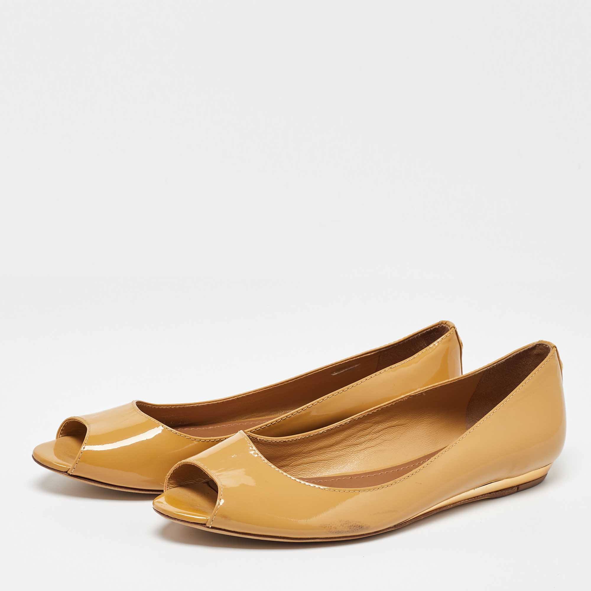 Tory Burch Yellow Patent Leather Ballet Flats Size 36