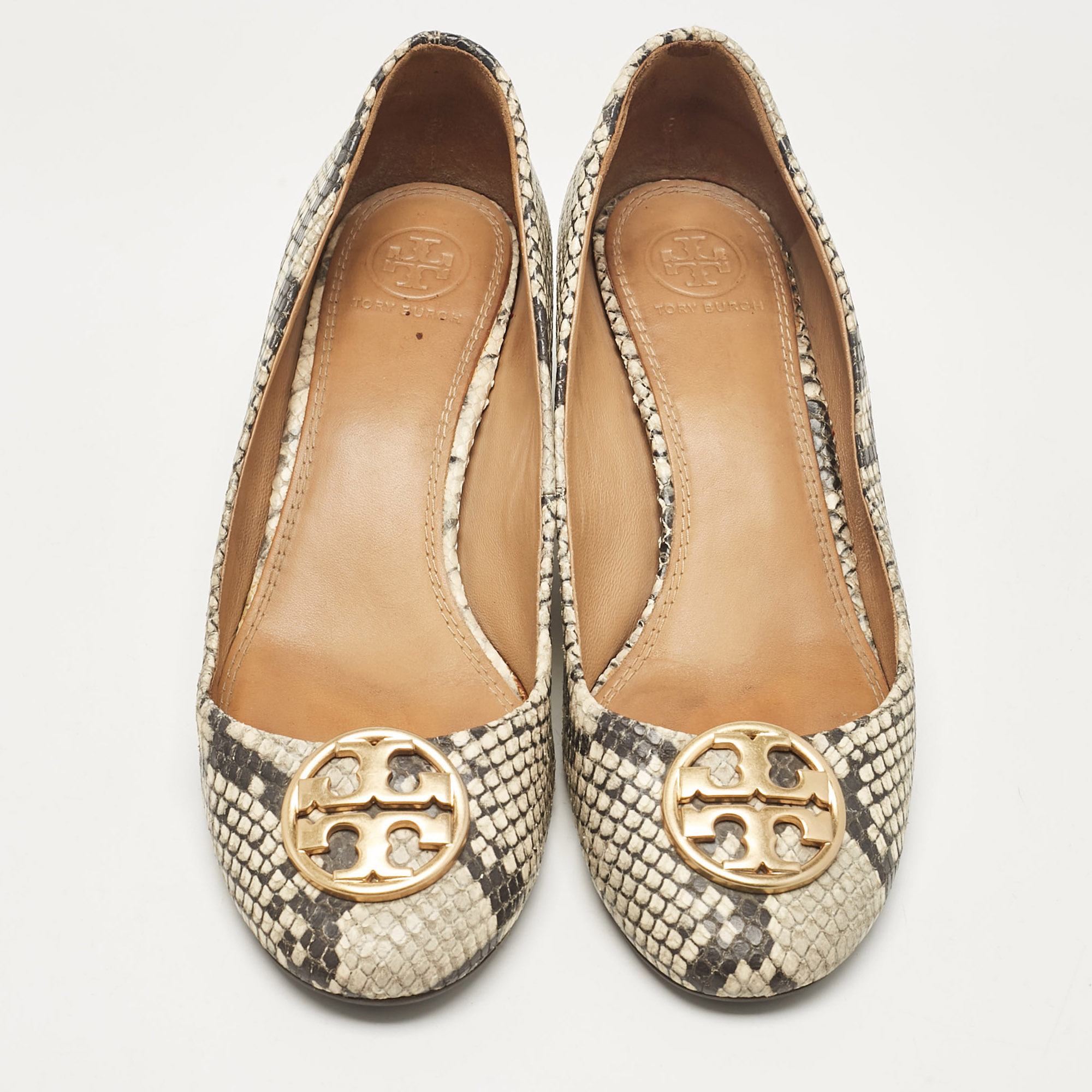 Tory Burch Multicolor Python Embossed Leather Chelsea Block Heel Pumps Size 38.5