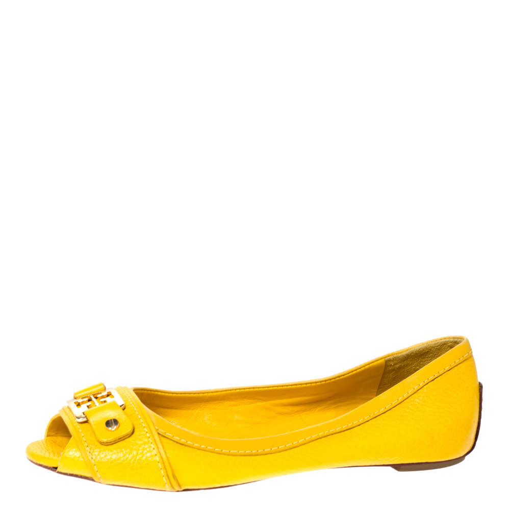 Tory burch mustard leather cline peep toe ballet flats size 35.5