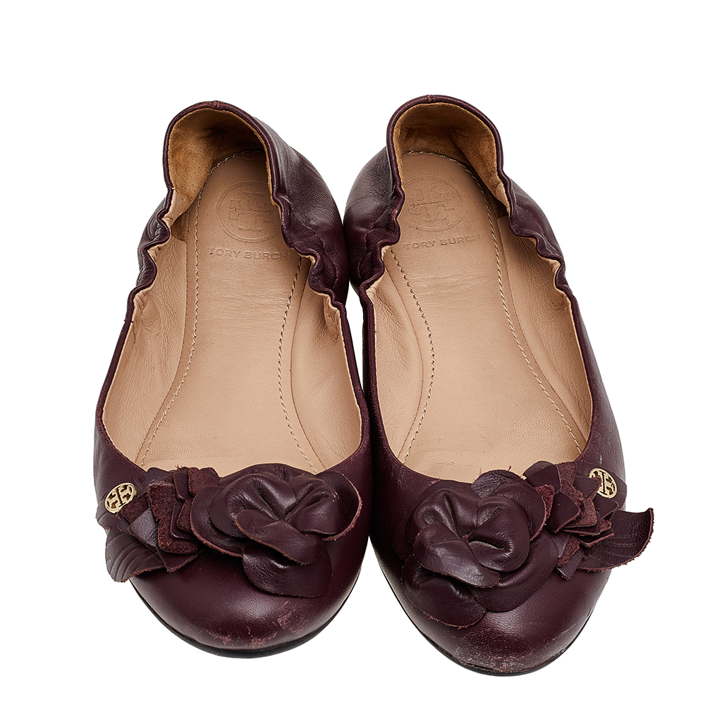 Tory Burch Burgundy Leather Flower Scrunch Ballet Flats Size 35.5