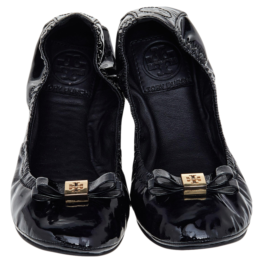 Tory Burch Black Patent Leather Scrunch Ballet Flats Size 37