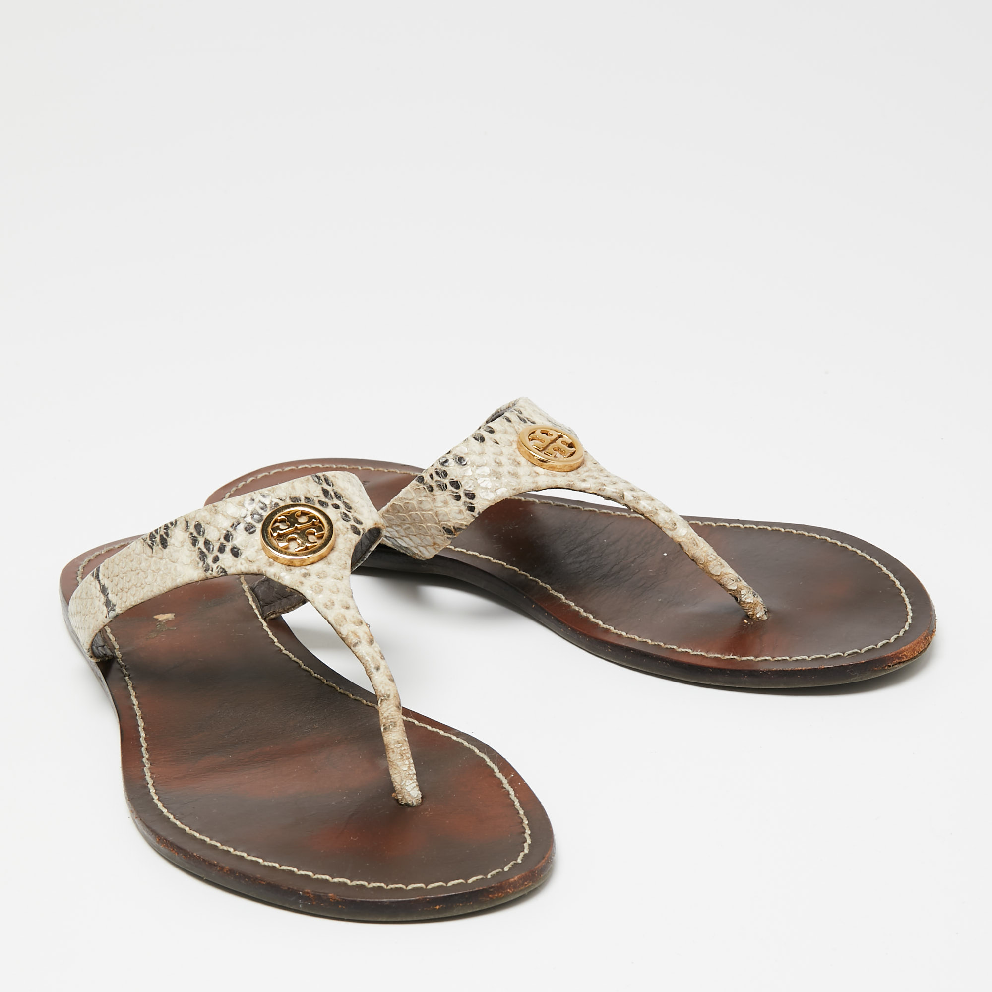 Tory Burch Beige/Black Snakeskin Embossed Leather Flat Thong Sandals Size 38.5