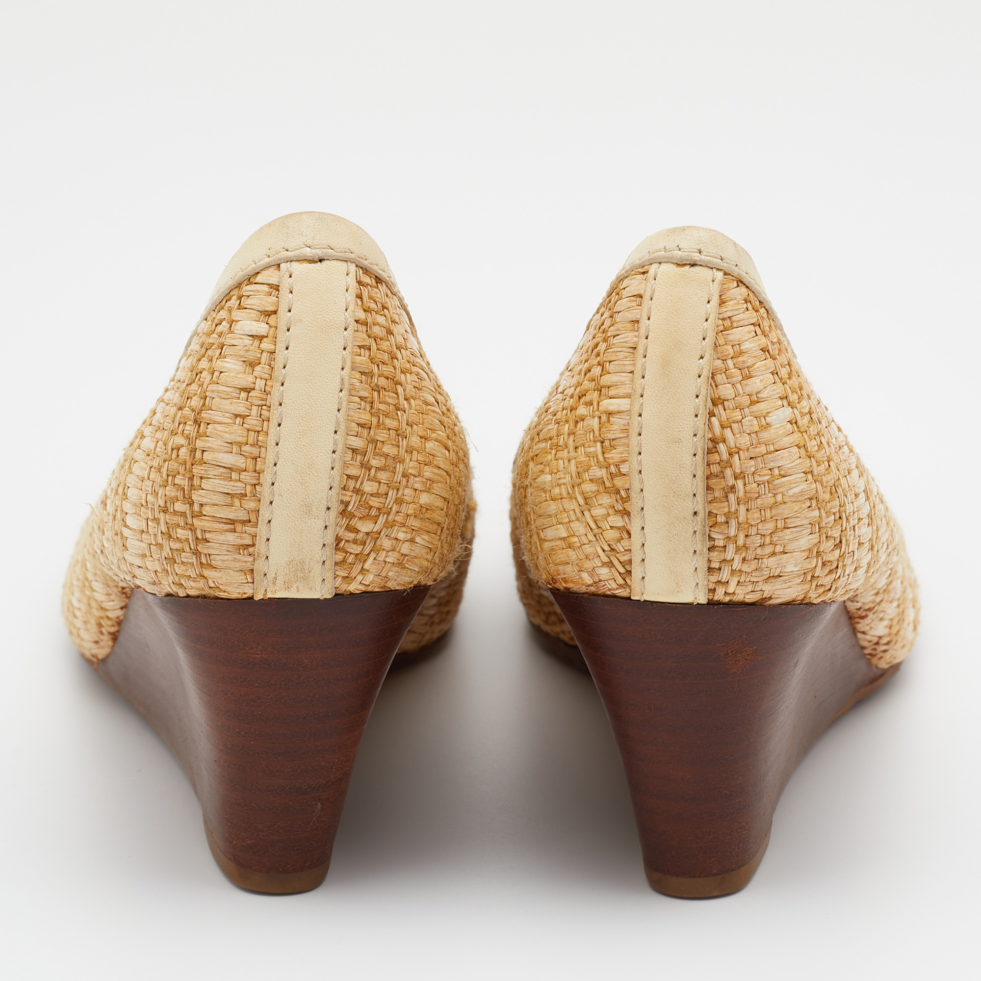 Tory Burch Beige Raffia And Leather Sally Wedge Pumps Size 36.5