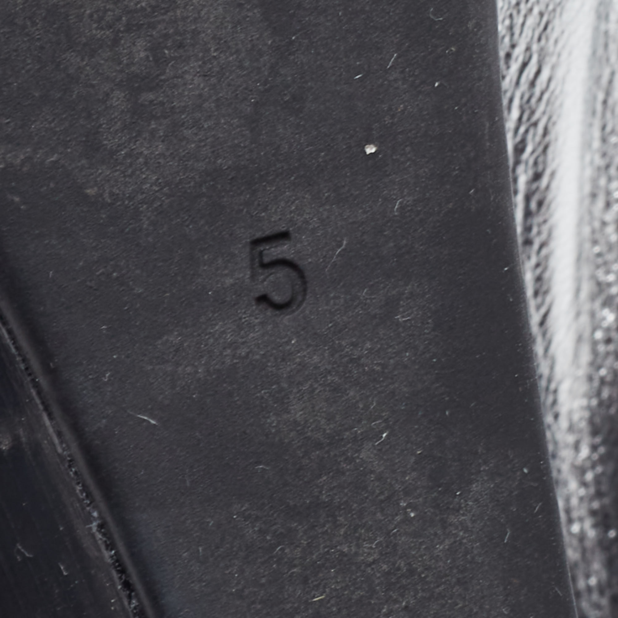 Tory Burch Silver/Black Foil Leather Scrunch Wedge Pumps Size 35
