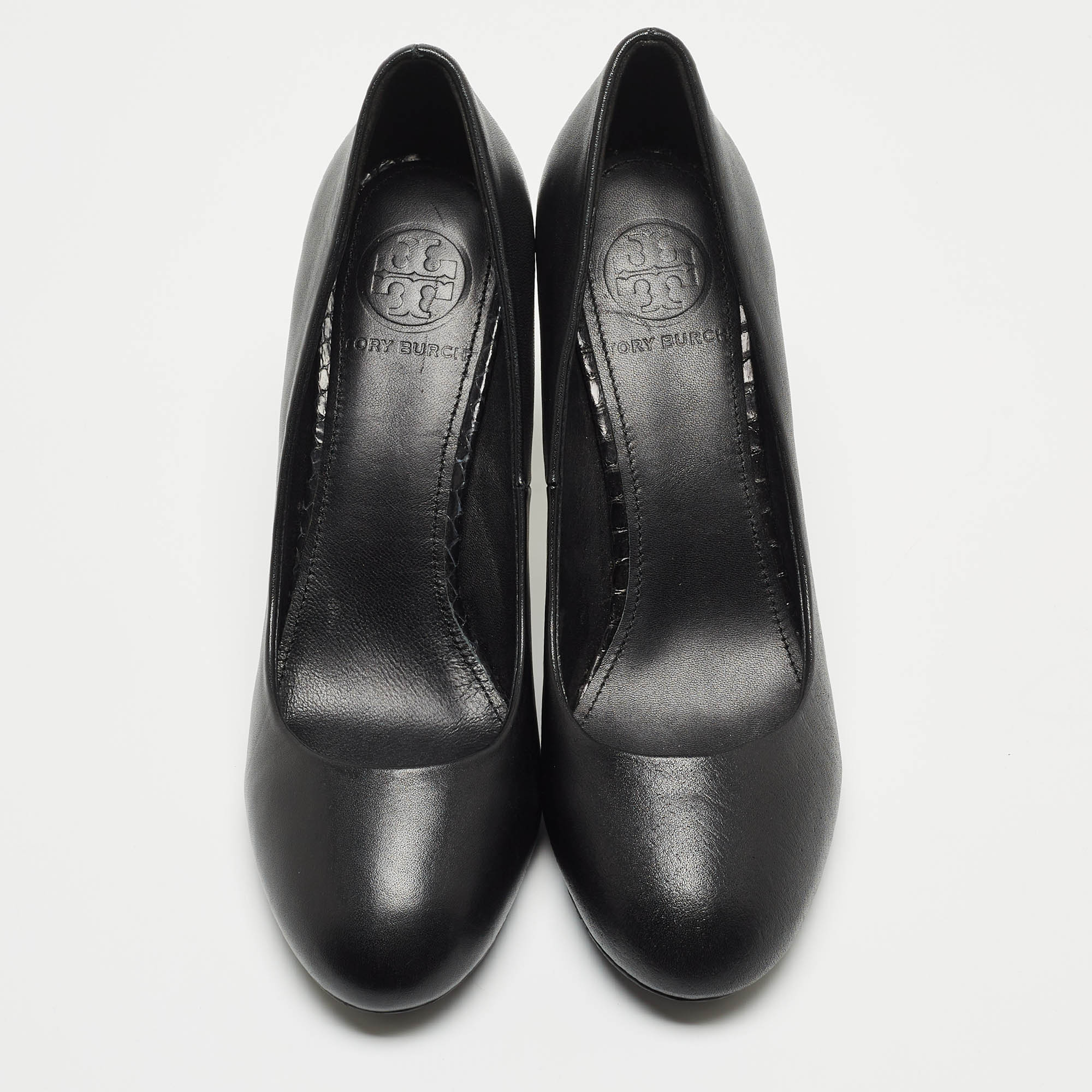 Tory Burch Black Leather Round Toe Pumps Size 37.5
