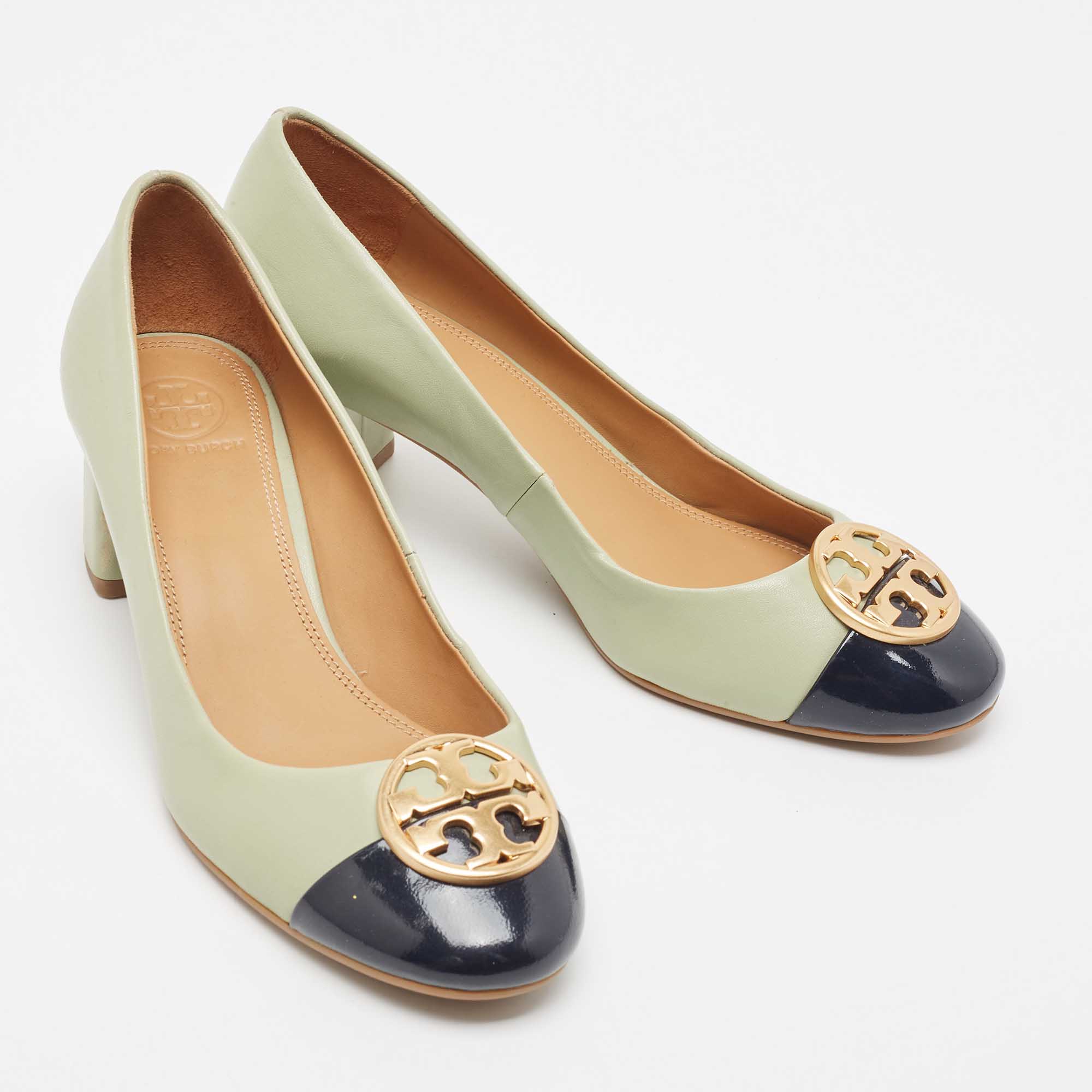 Tory Burch Green/Black  Patent And Leather Chelsea Pumps Size 37.5
