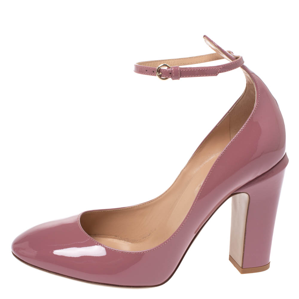 

Valentino Pale Pink Patent Leather Tango Ankle Strap Pumps Size