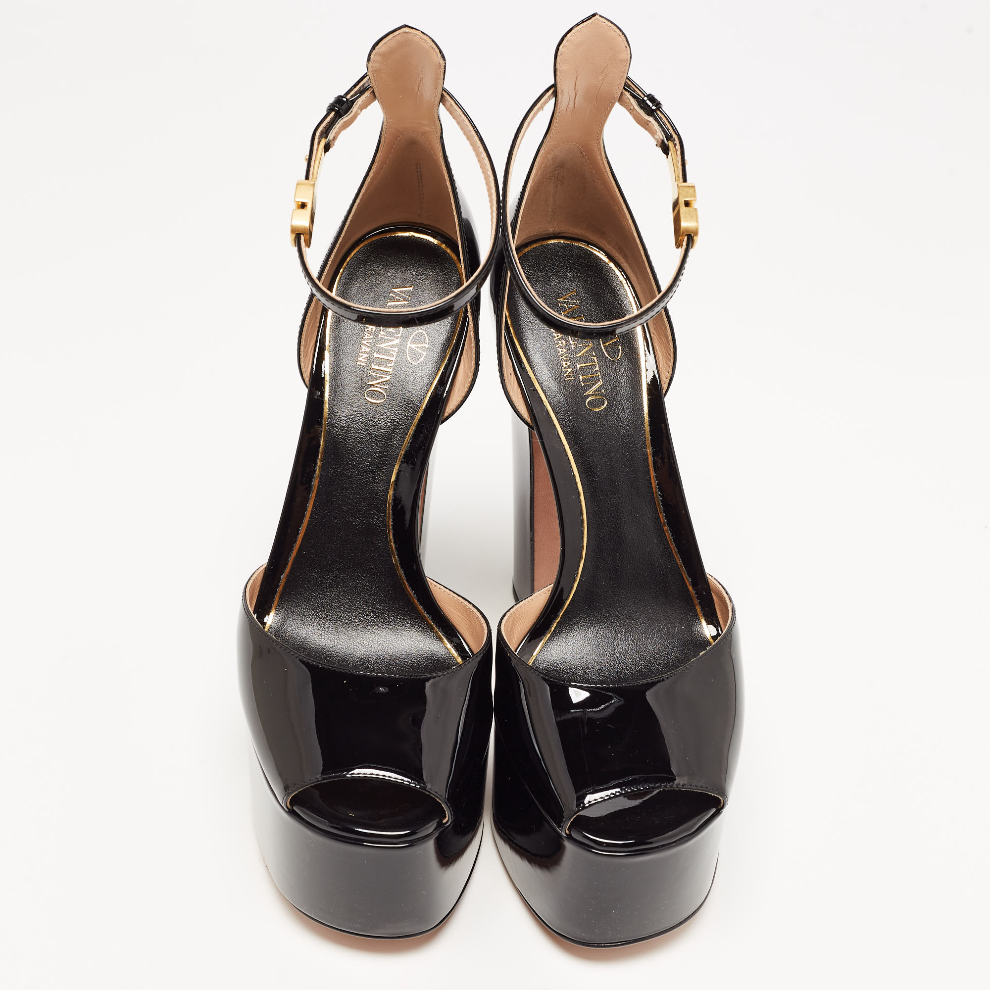 Valentino Black Patent Leather Block Heel Platform Ankle Strap Sandals Size
Valentino Black Patent Leather Block Heel Platform Ankle Strap Sandals Size