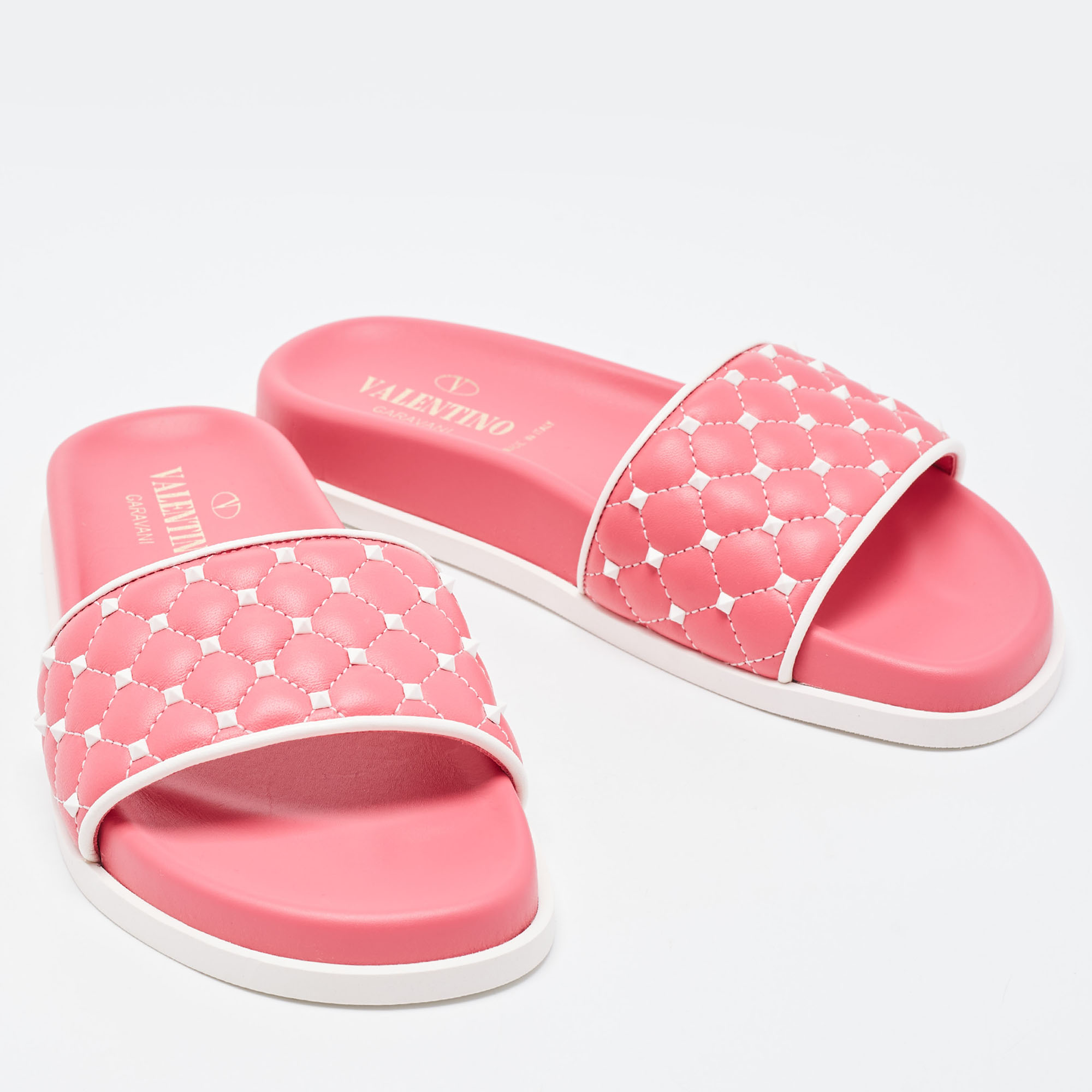 Valentino Pink/White Quilted Leather Rockstud Slides Size 35