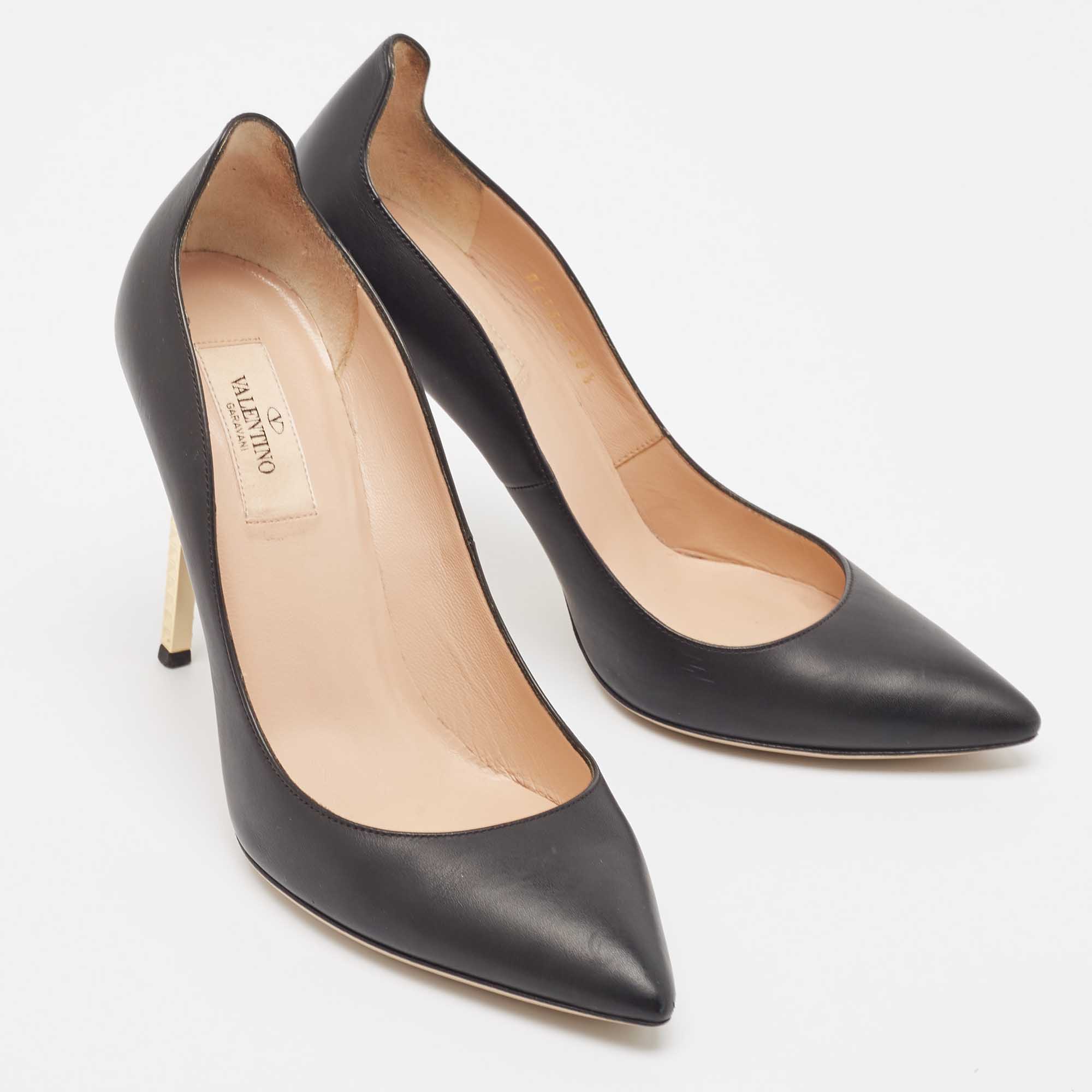 Valentino Black Leather Pointed Toe Pumps Size 38.5