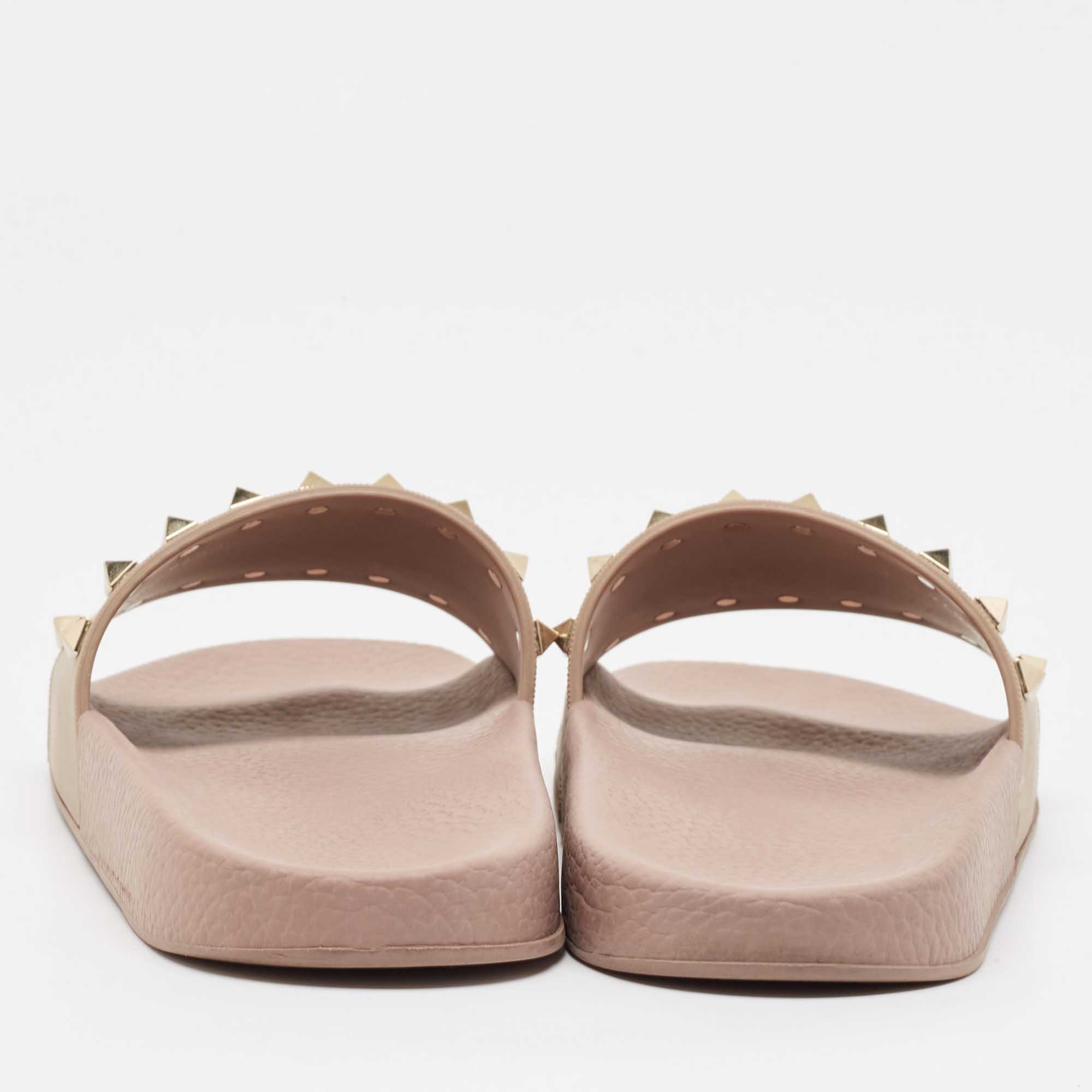 Valentino Dusty Pink Rubber Rockstud Slides Size 38