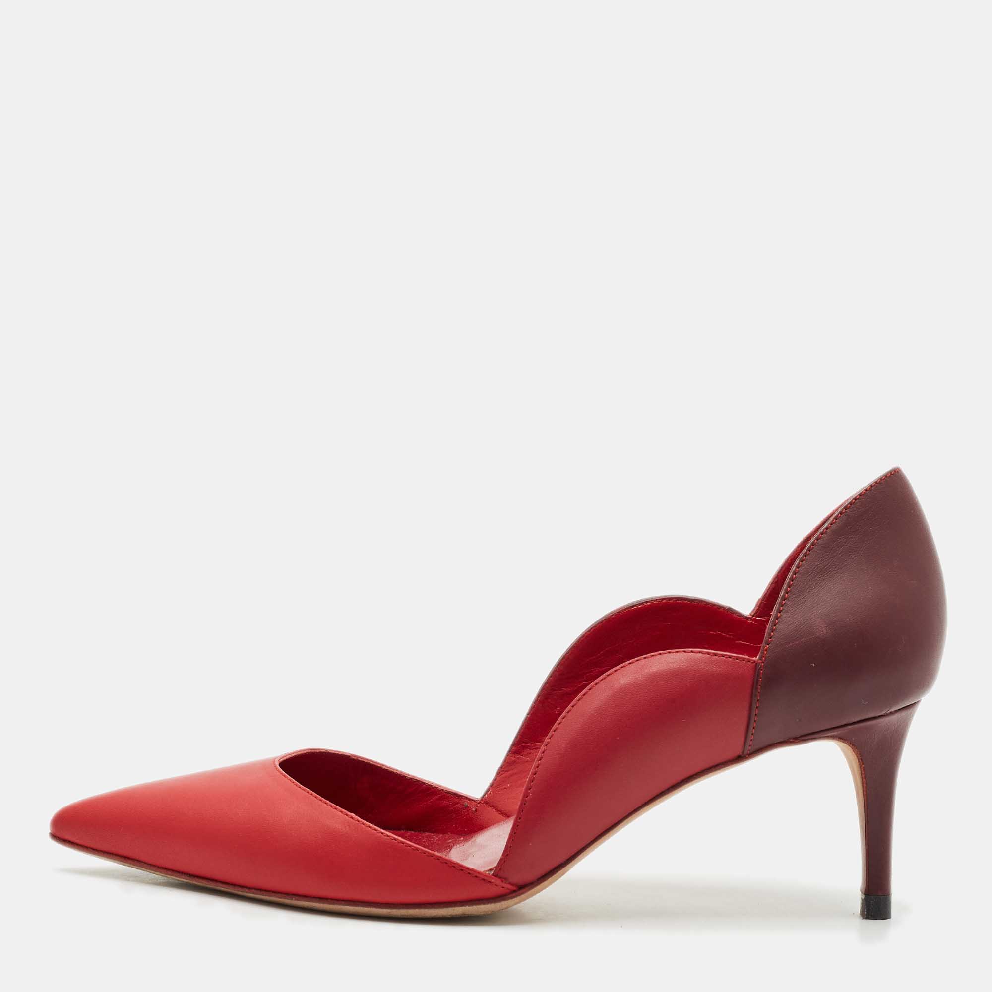Valentino Red/Burgundy Leather Scalloped Pointed Toe Pumps Size
Valentino Red/Burgundy Leather Scalloped Pointed Toe Pumps Size