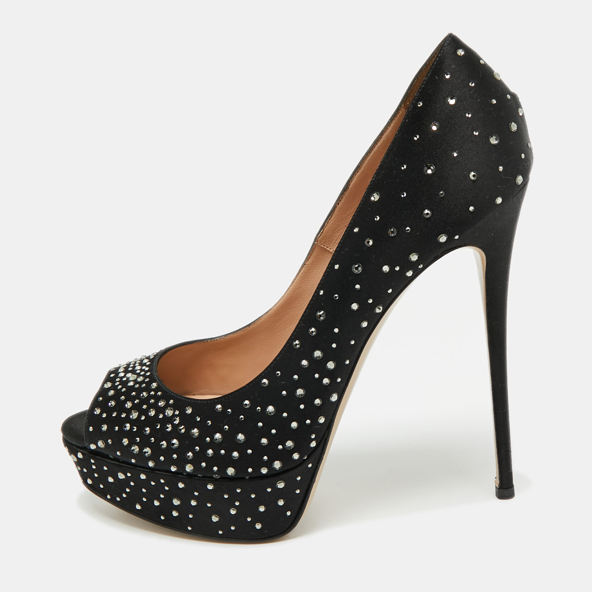 Valentino Black Crystal Embellished Satin Peep Toe Platform Pumps Size 
Valentino Black Crystal Embellished Satin Peep Toe Platform Pumps Size