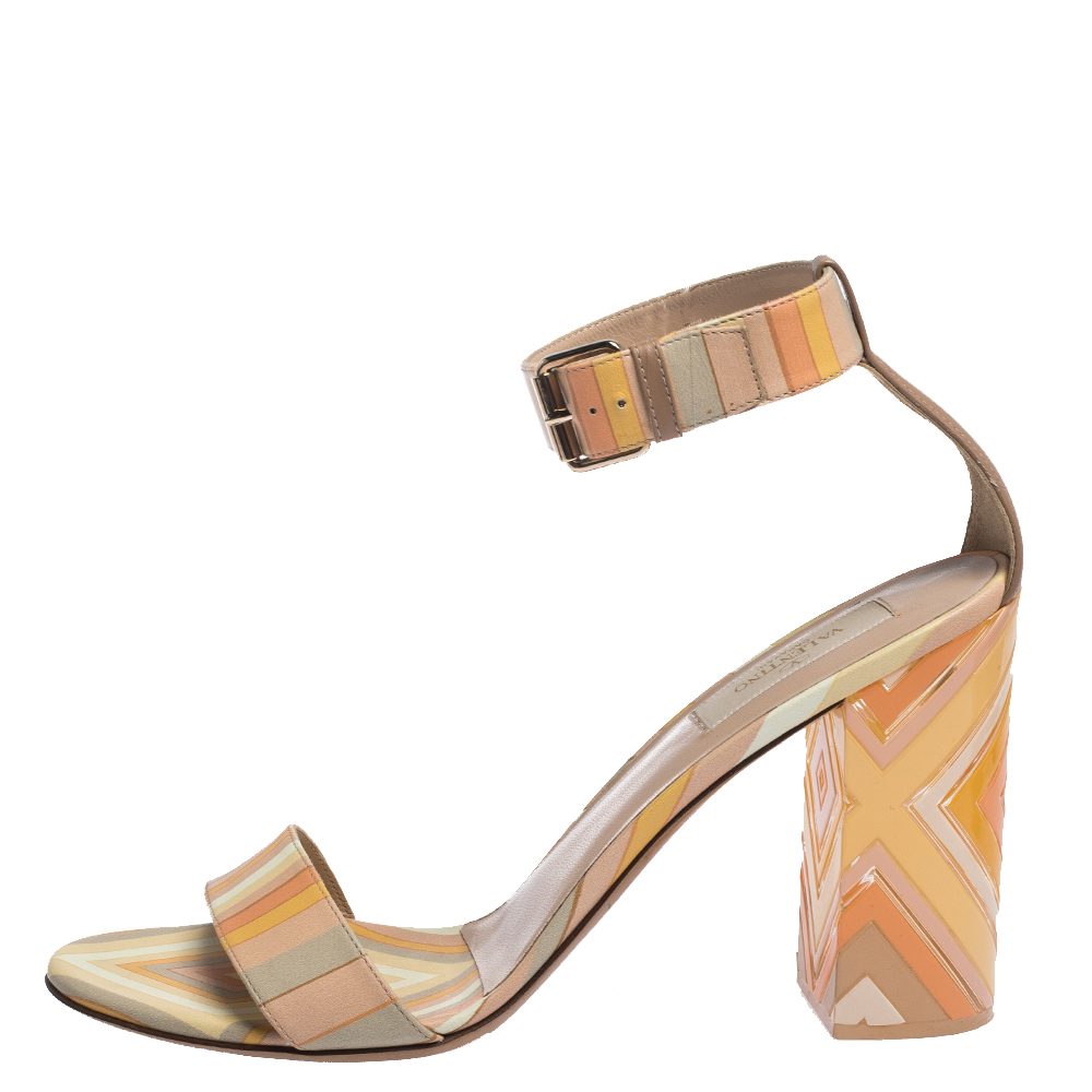 Valentino Multicolor Native Couture 1975 Print Leather and Plexiglass Heel Sandals Size
Valentino Multicolor Native Couture 1975 Print Leather and Plexiglass Heel Sandals Size