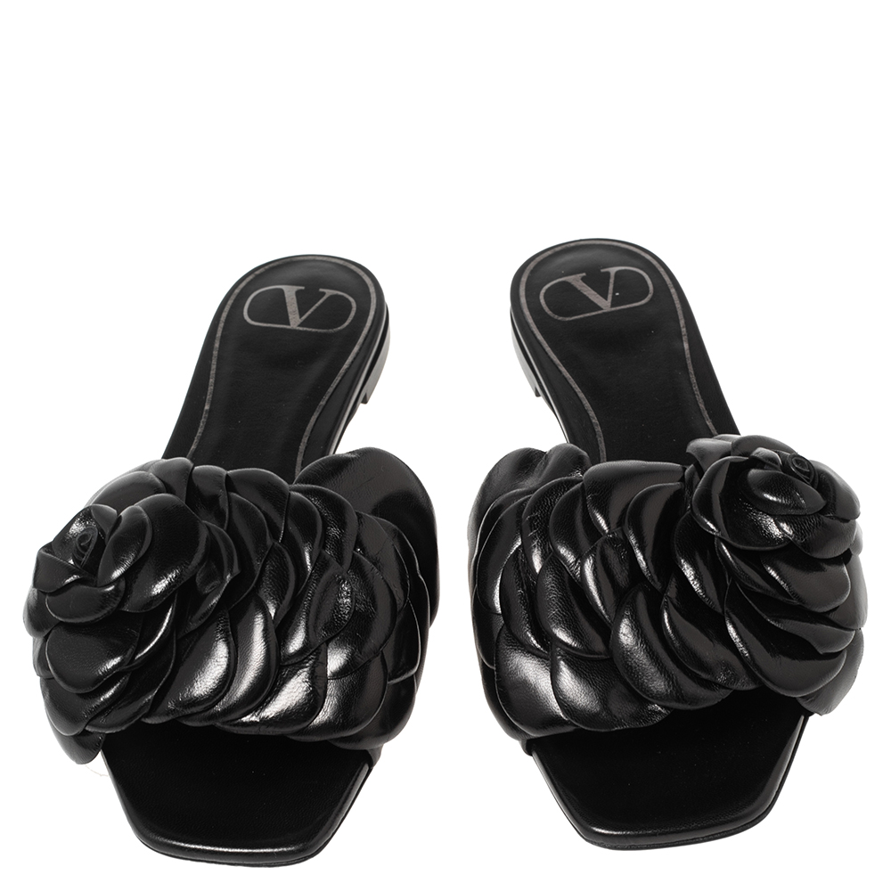 Valentino Garavani Black Leather Atelier 03 Rose Edition Slides Sandals Size 35.5