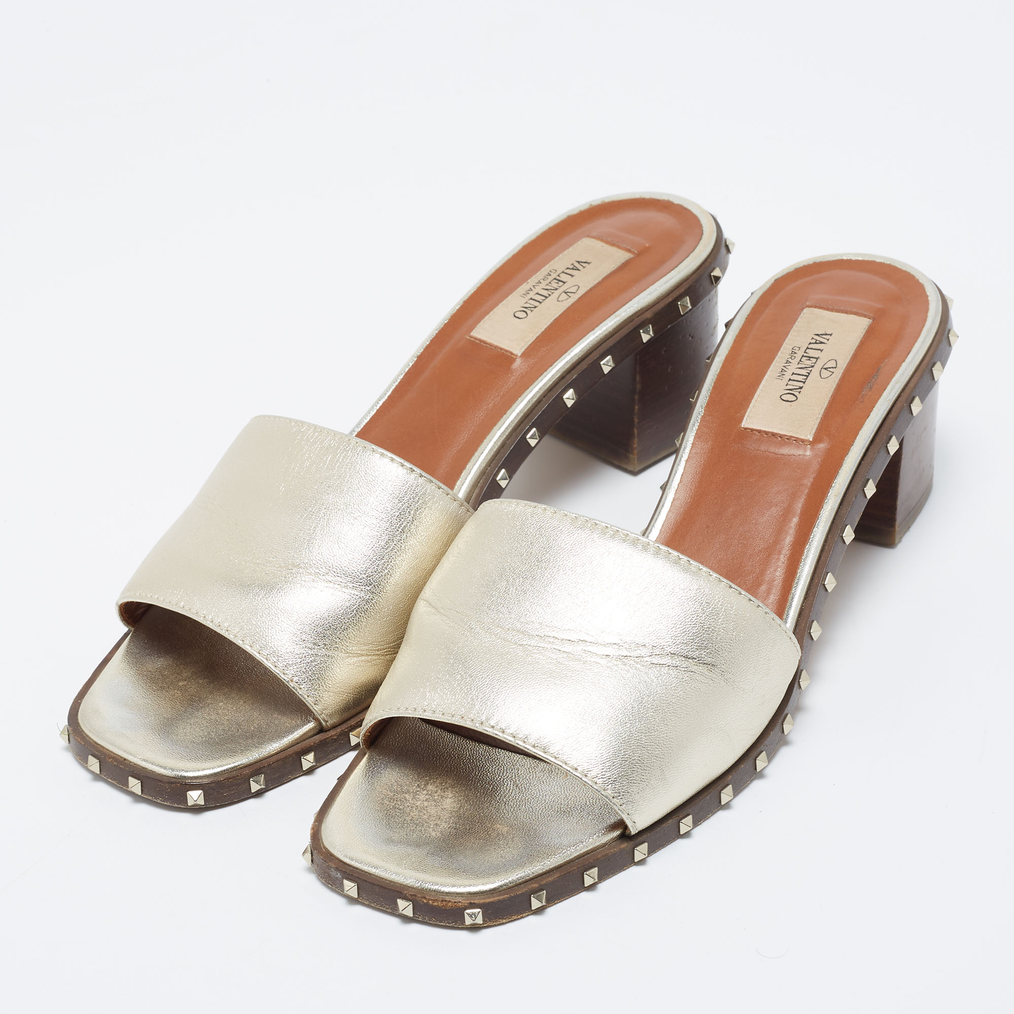 Valentino Metallic Silver Leather Rockstud Block Heel Slide Sandals Size
Valentino Metallic Silver Leather Rockstud Block Heel Slide Sandals Size