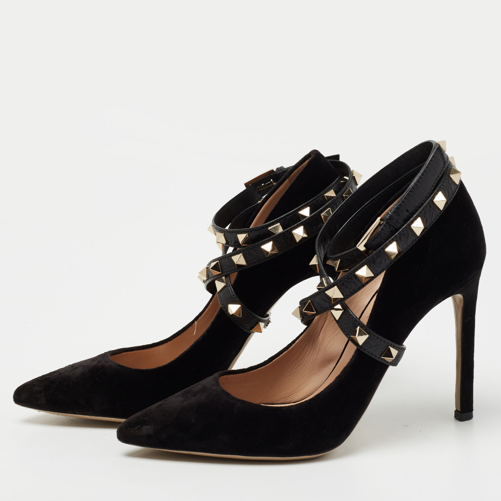 Valentino Black Velvet And Leather Rockstud Ankle Wrap Pointed Toe Pumps Size
Valentino Black Velvet And Leather Rockstud Ankle Wrap Pointed Toe Pumps Size