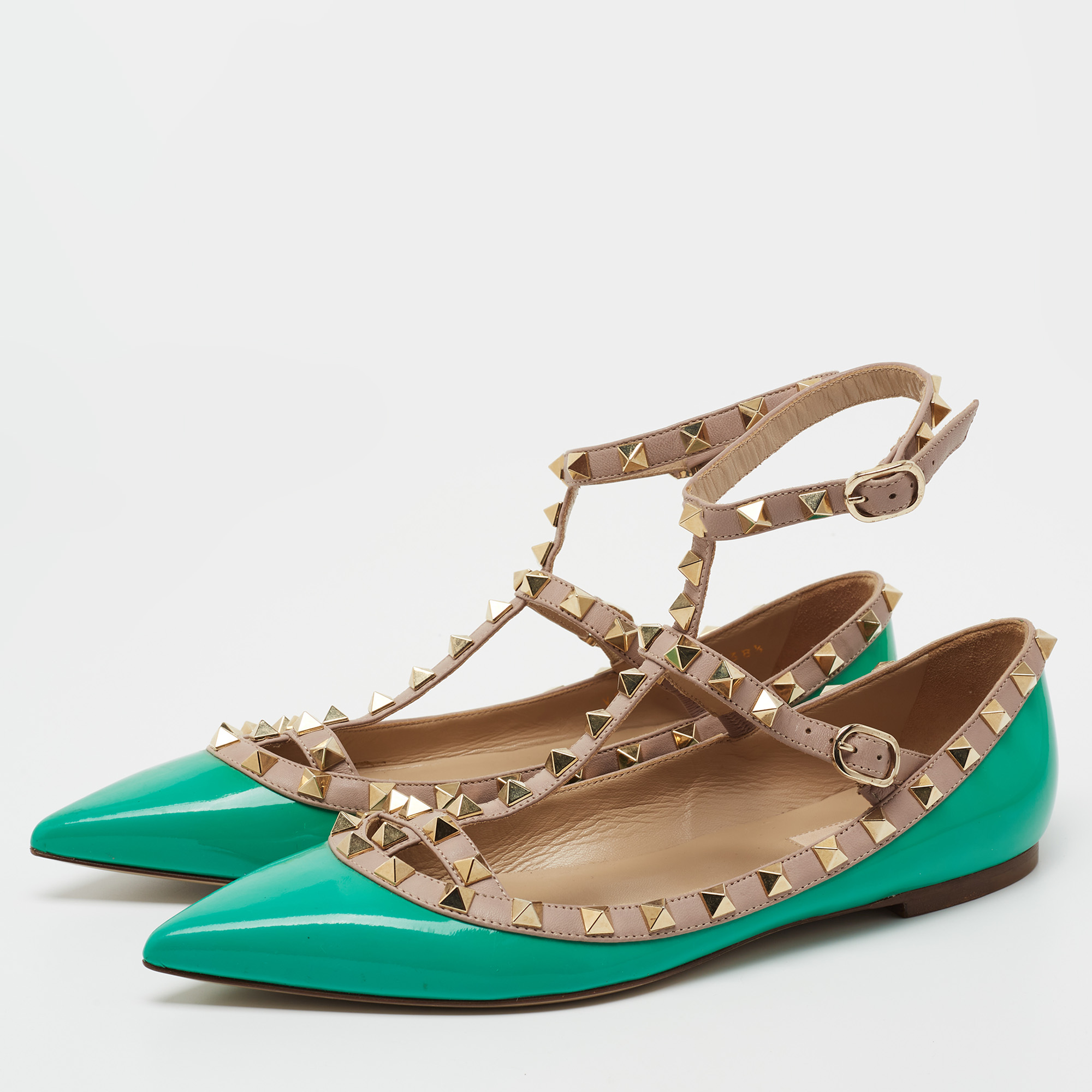 Valentino Green/Beige Patent and Leather Rockstud Ankle Strap Ballet Flats Size
Valentino Green/Beige Patent and Leather Rockstud Ankle Strap Ballet Flats Size