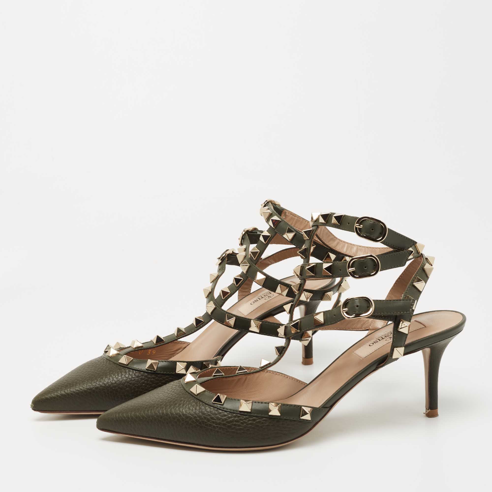 Valentino Green Leather Rockstud Pumps Size 
Valentino Green Leather Rockstud Pumps Size